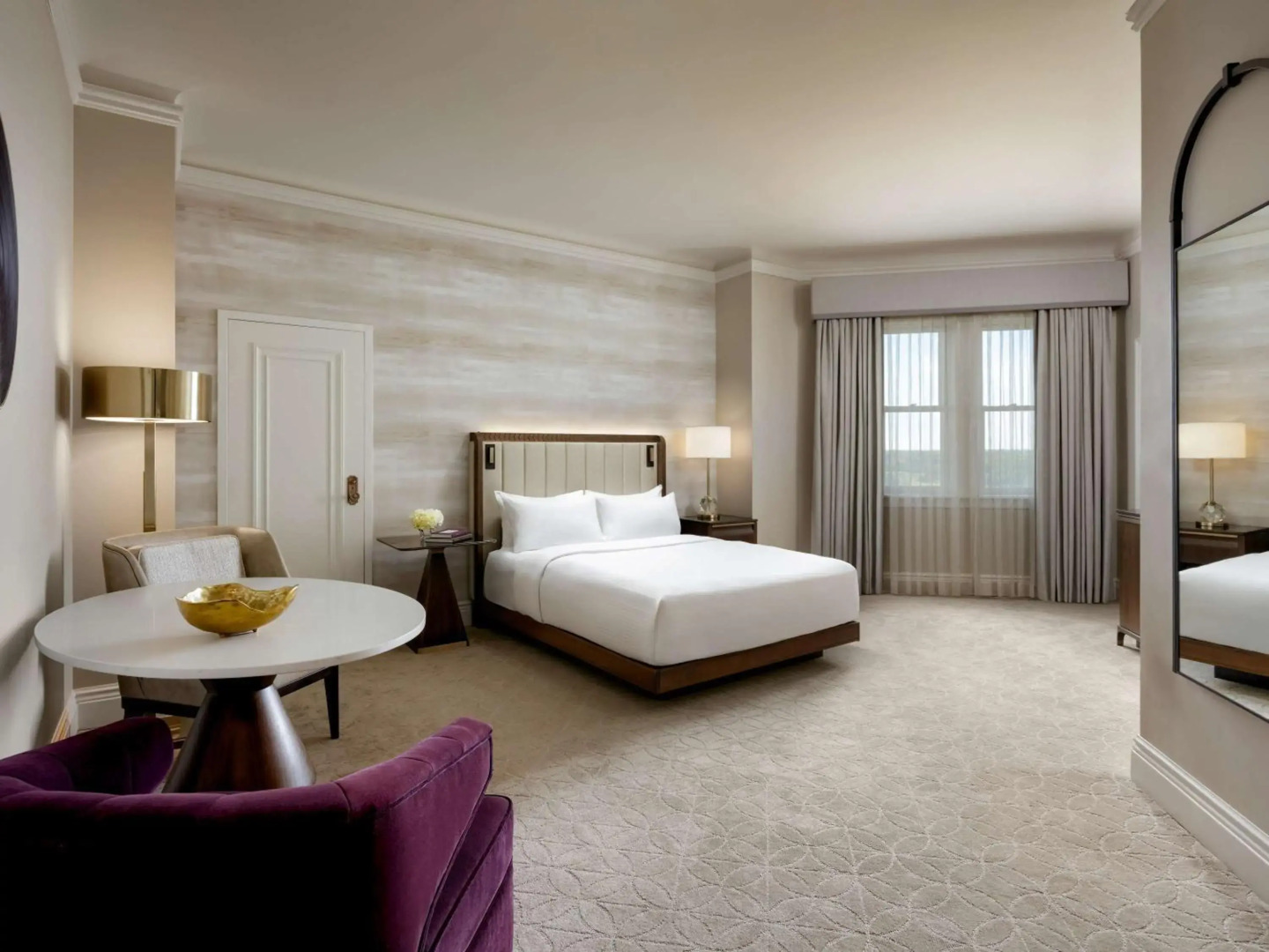 Fairmont Hotel Macdonald