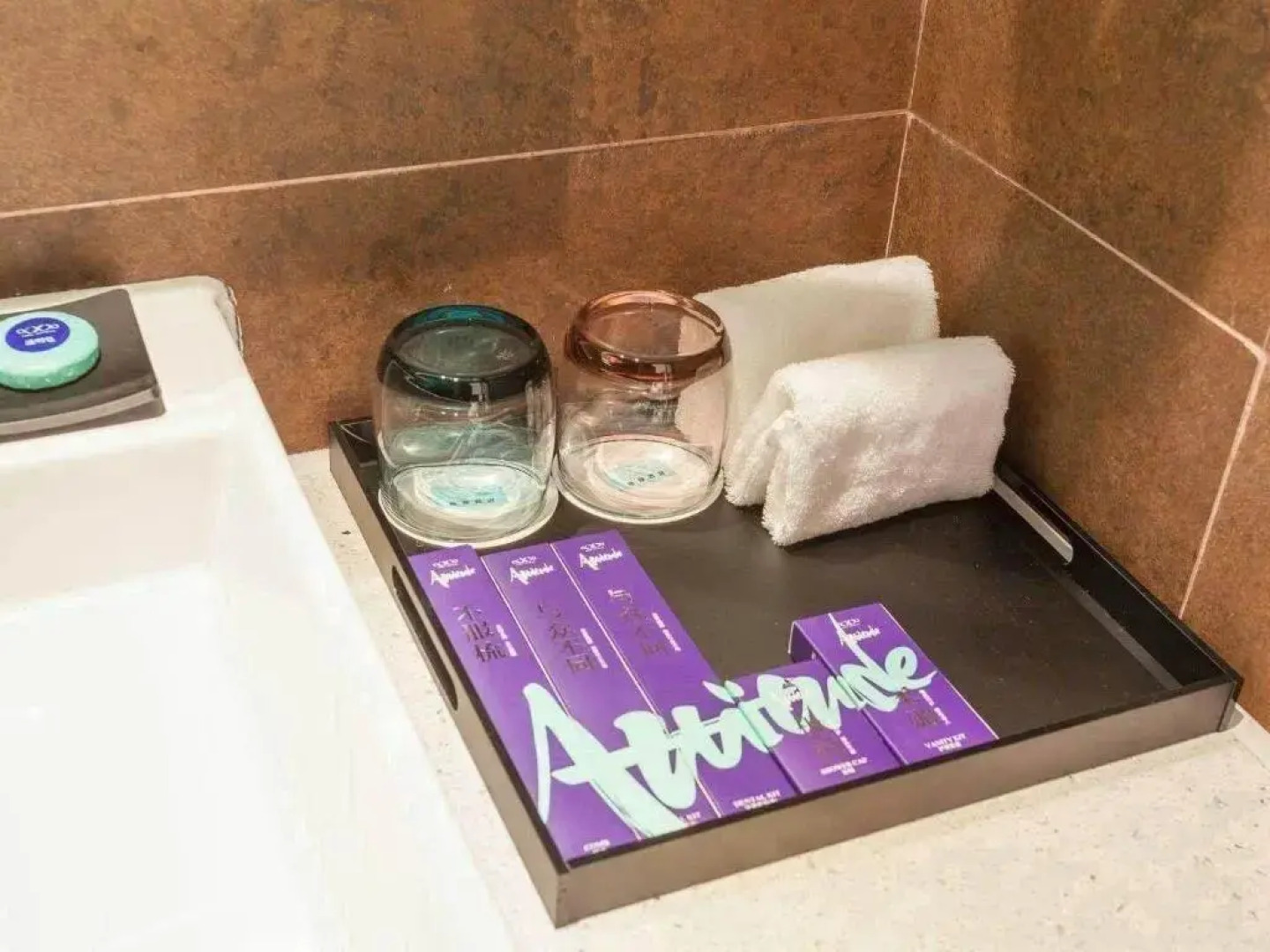 Xana Hotelle Chengdu Railway East Station West Square