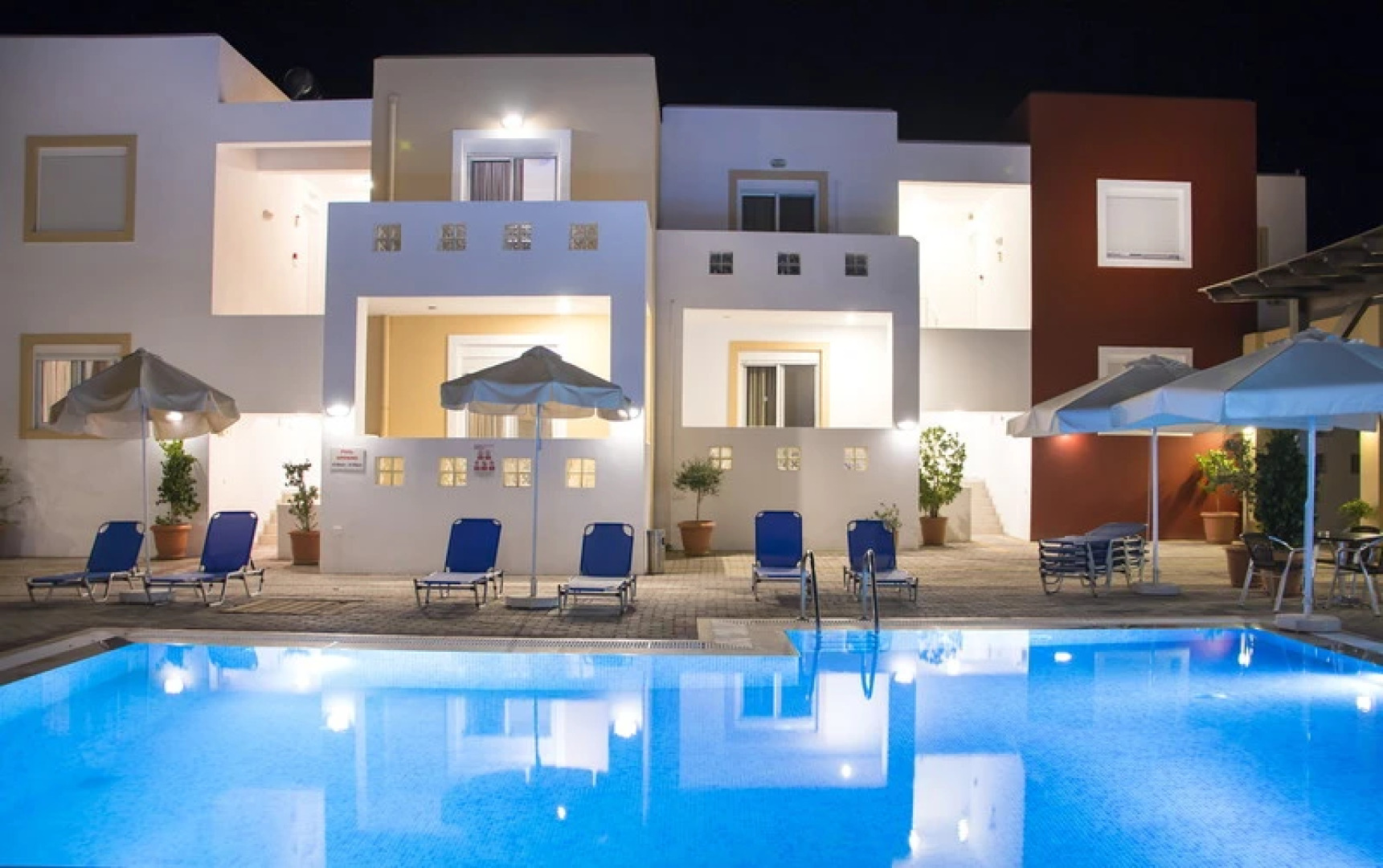 Gennadi Garden Apartments