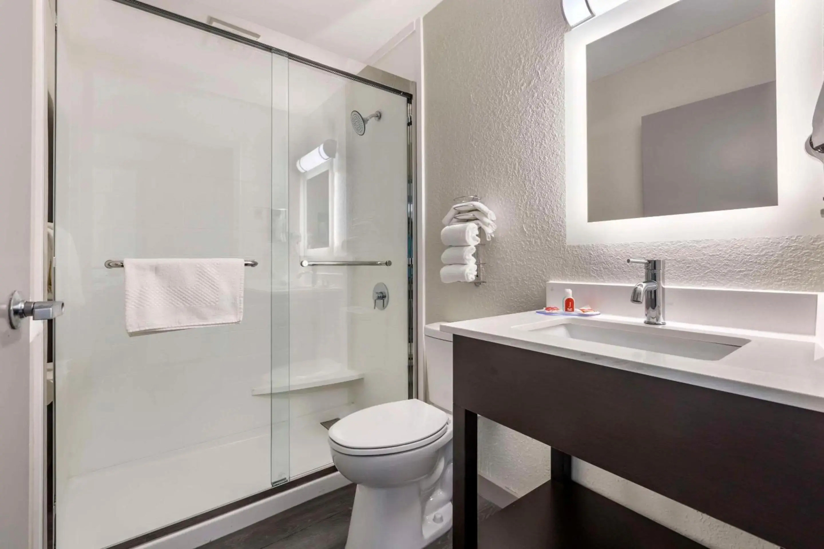 Greenville Pelham Inn by IHG