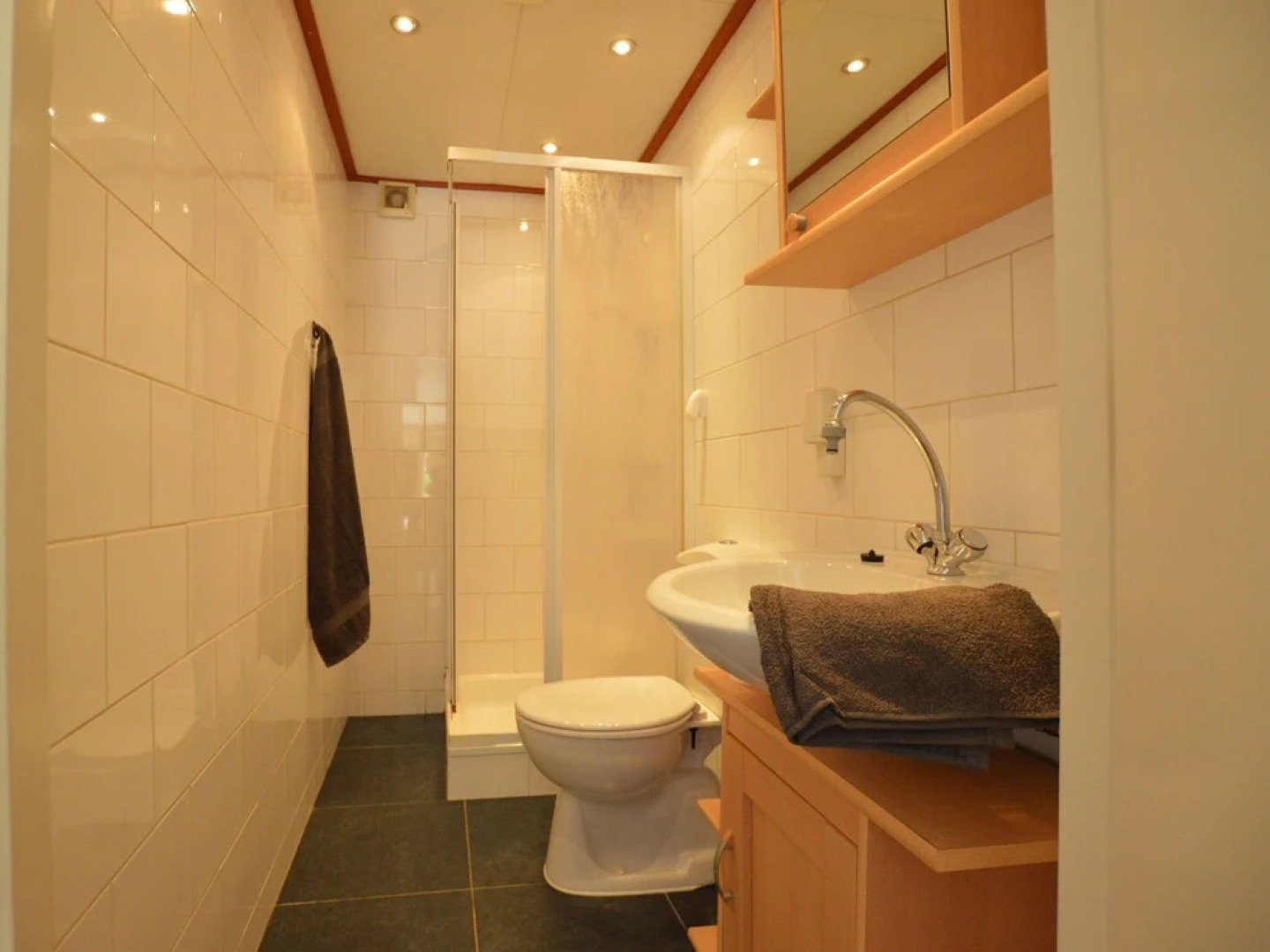 Beautiful Chalet in Gilze en Rijen by the Forest