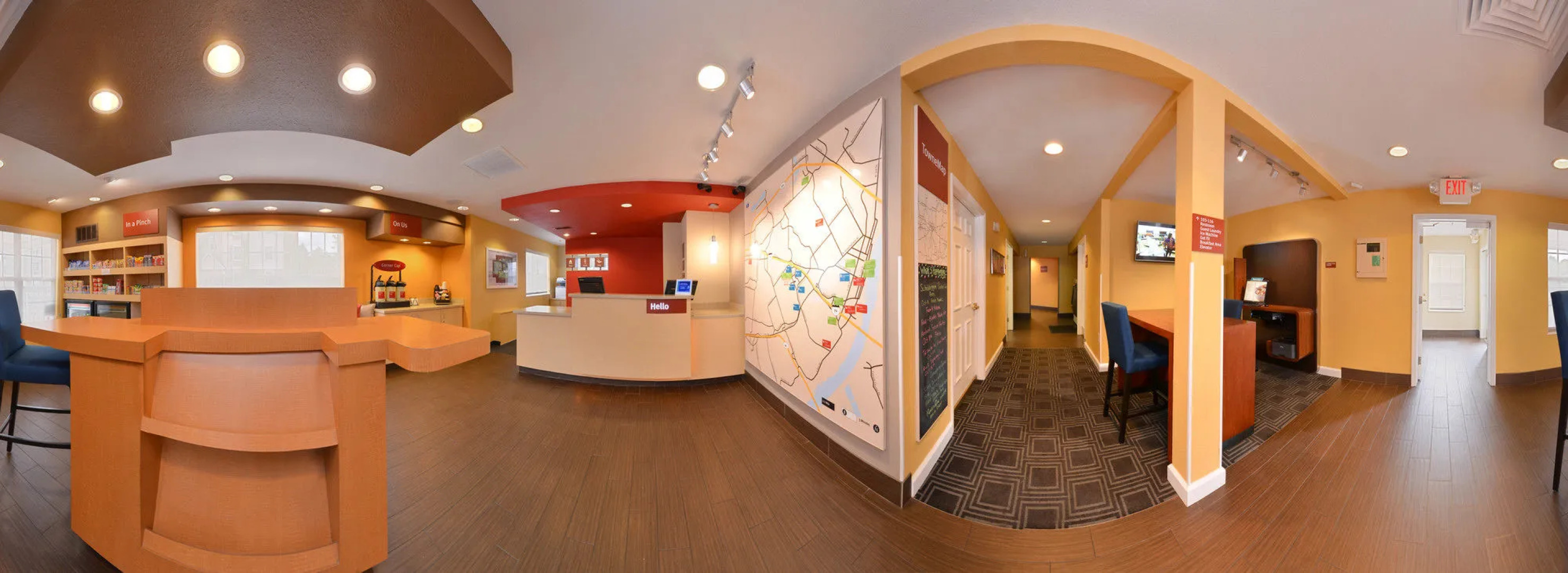 Candlewood Suites St. Louis - St. Charles