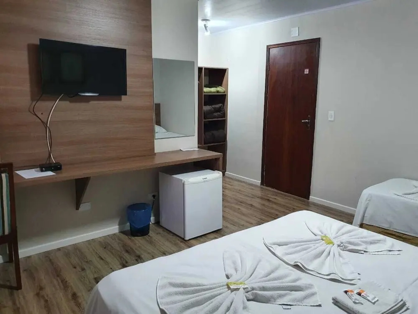 Hotel Estancia Santa Cruz