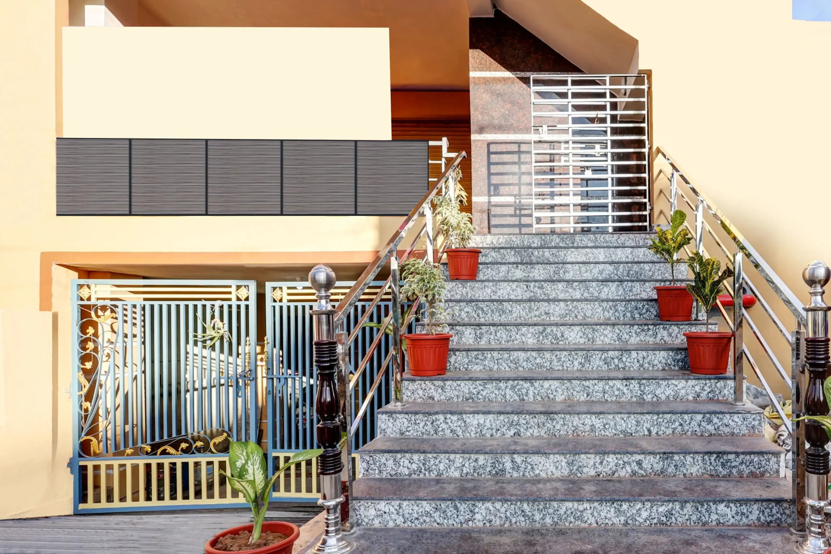 Super Hotel O Vizianagaram Near Railway Station