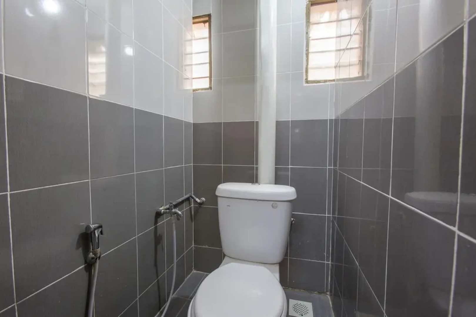 SPOT ON 89788 Musafir Transit Hotel