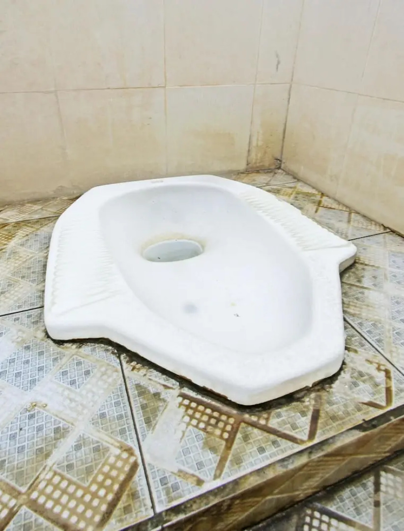 OYO Life 92853 Kost 999