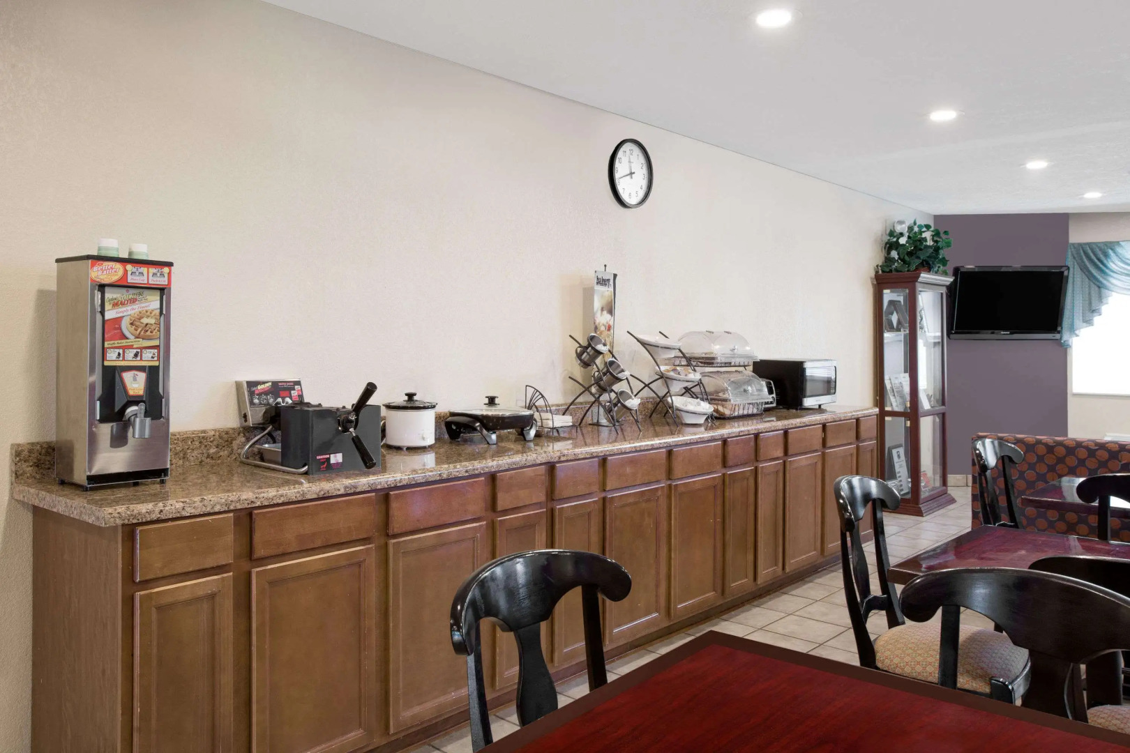 Microtel Inn & Suites by Wyndham Meridian