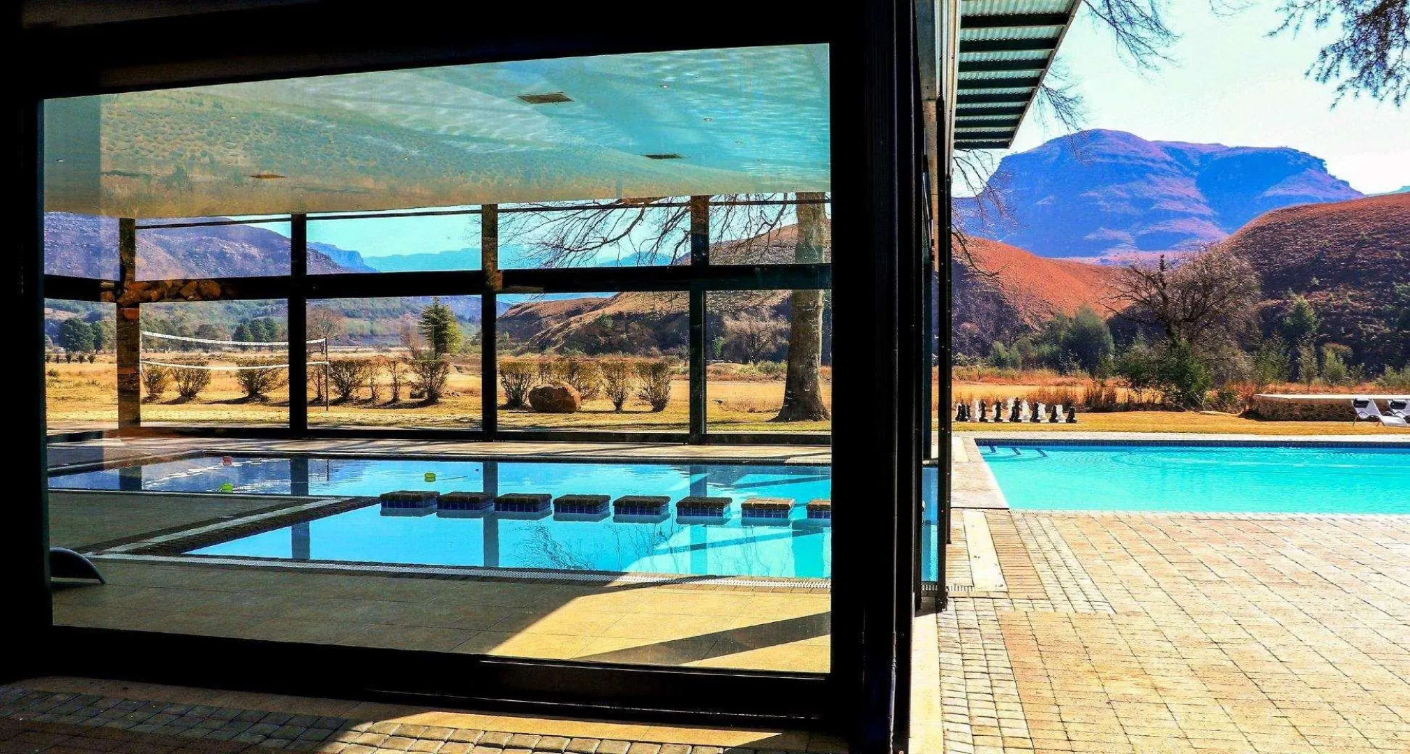 Premier Hotel Sani Pass