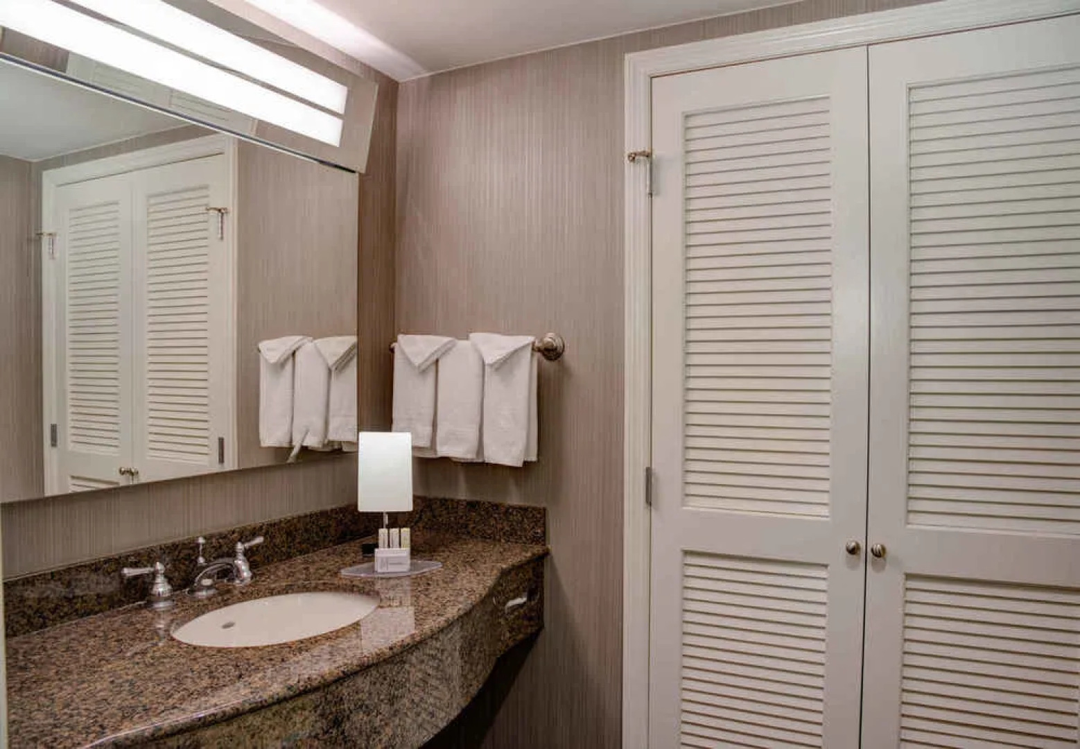 Courtyard Chapel Hill