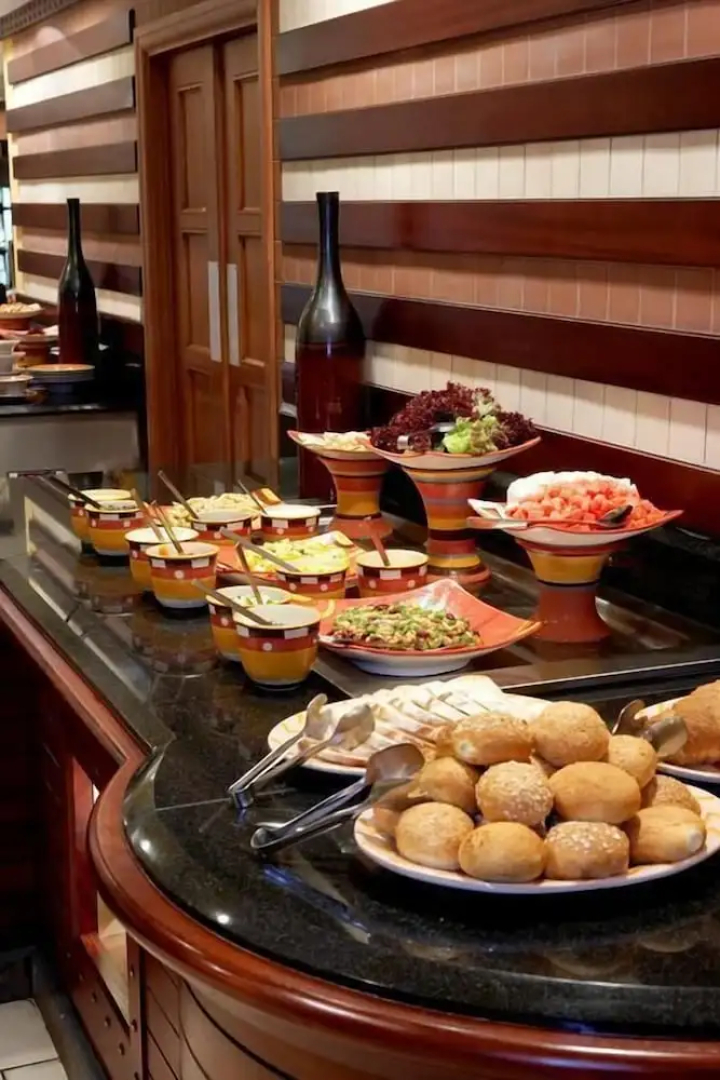 Eastern Comfort and Suites