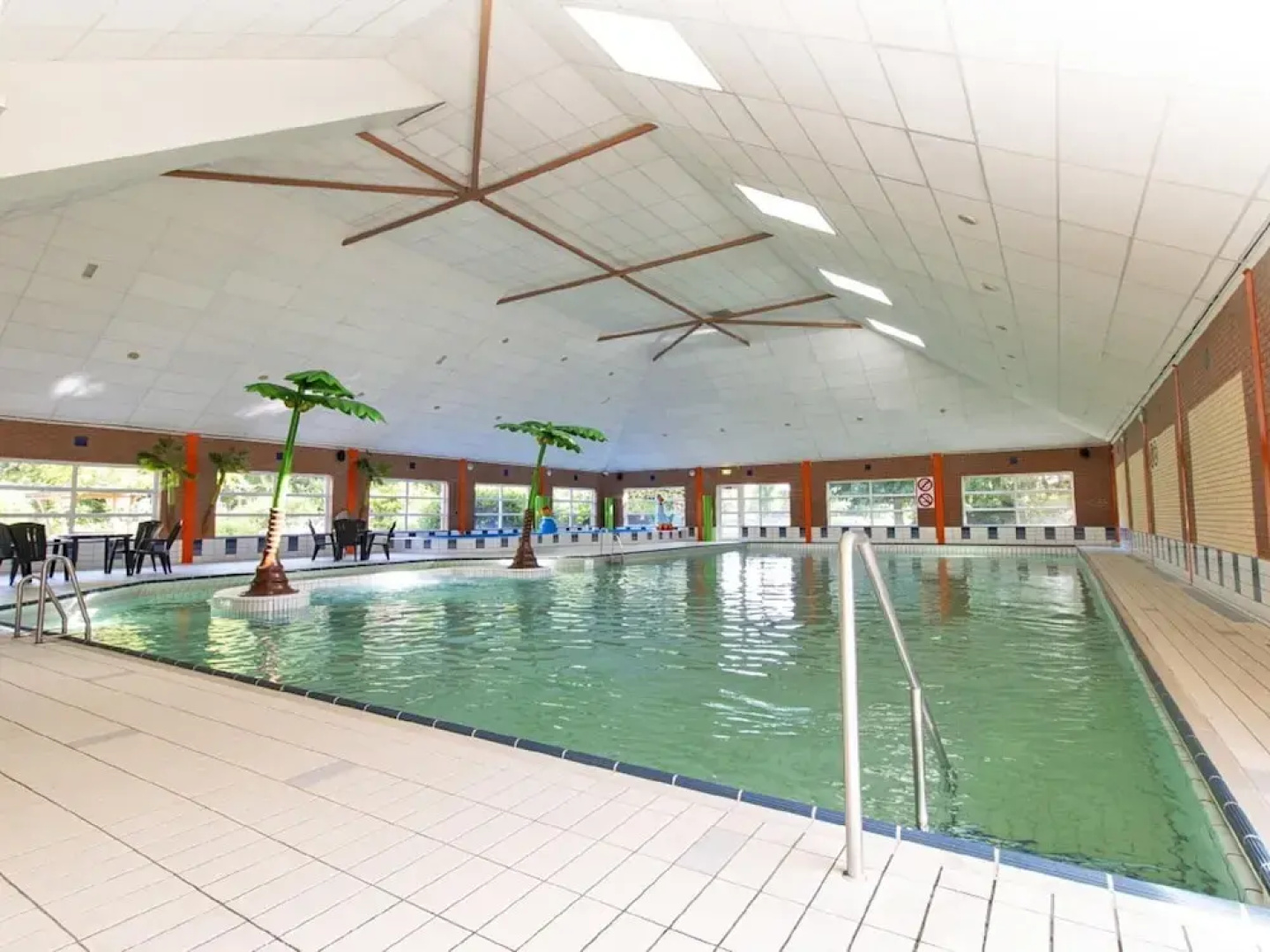Child Friendly Villa With Enclosed Garden, Near Hoorn