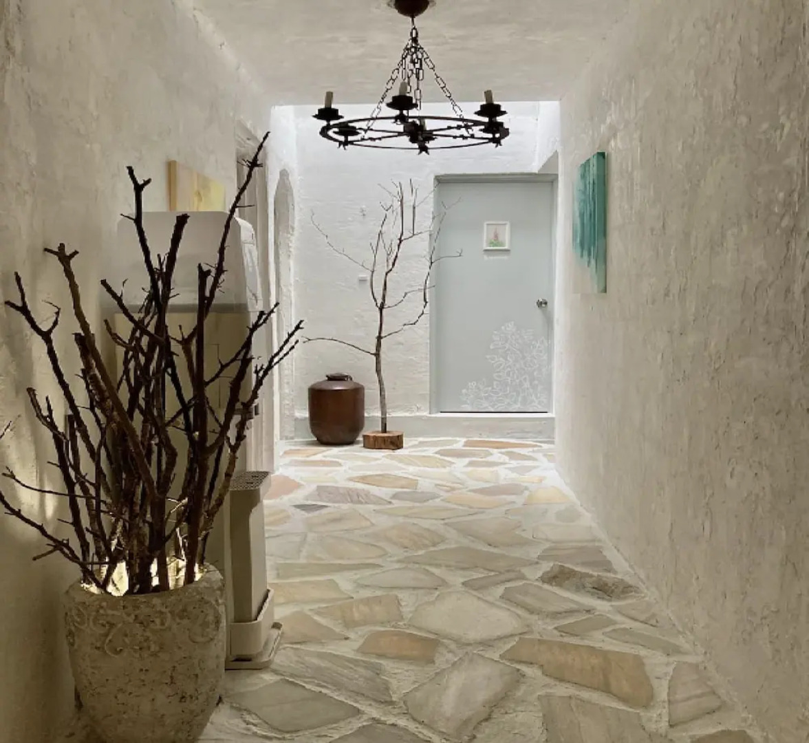 Gallery Hara & Guest House