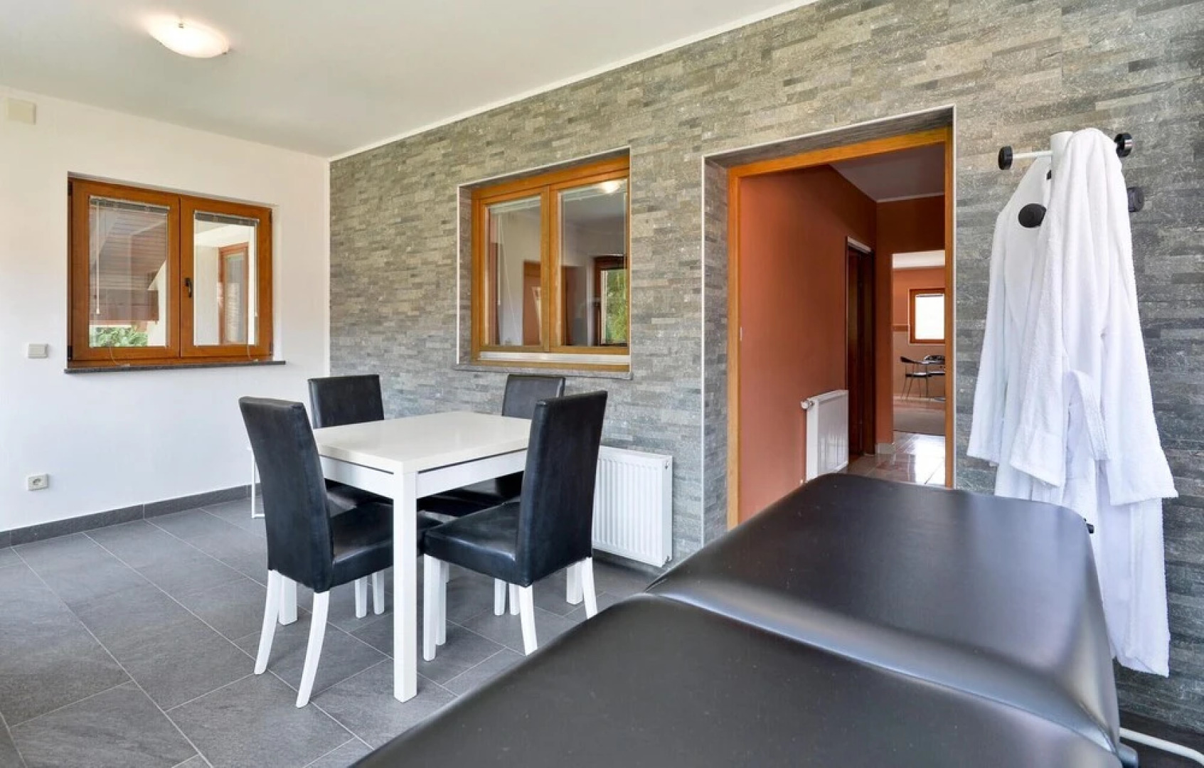 Awesome Home in Jastrebarsko With Sauna, Wifi and Outdoor Swimming Pool