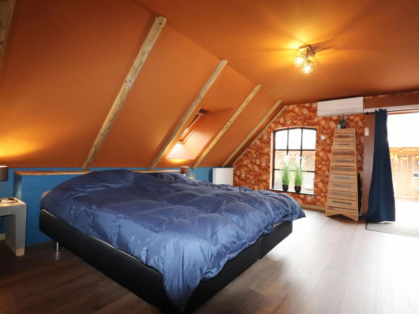 Attractive apartment in Haulerwijk with garden