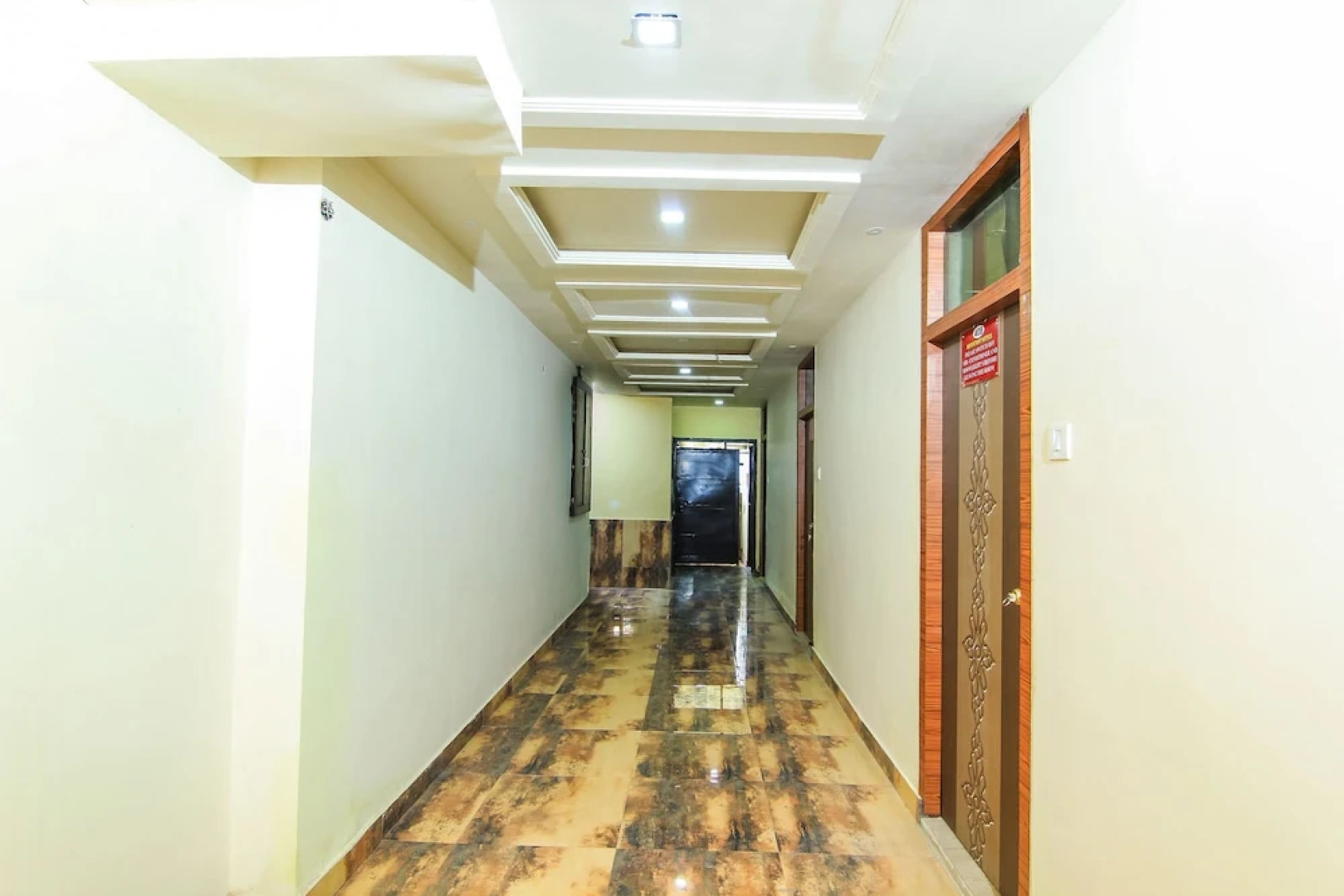 OYO 9307 Home Stay Hotel Nirmal Palace