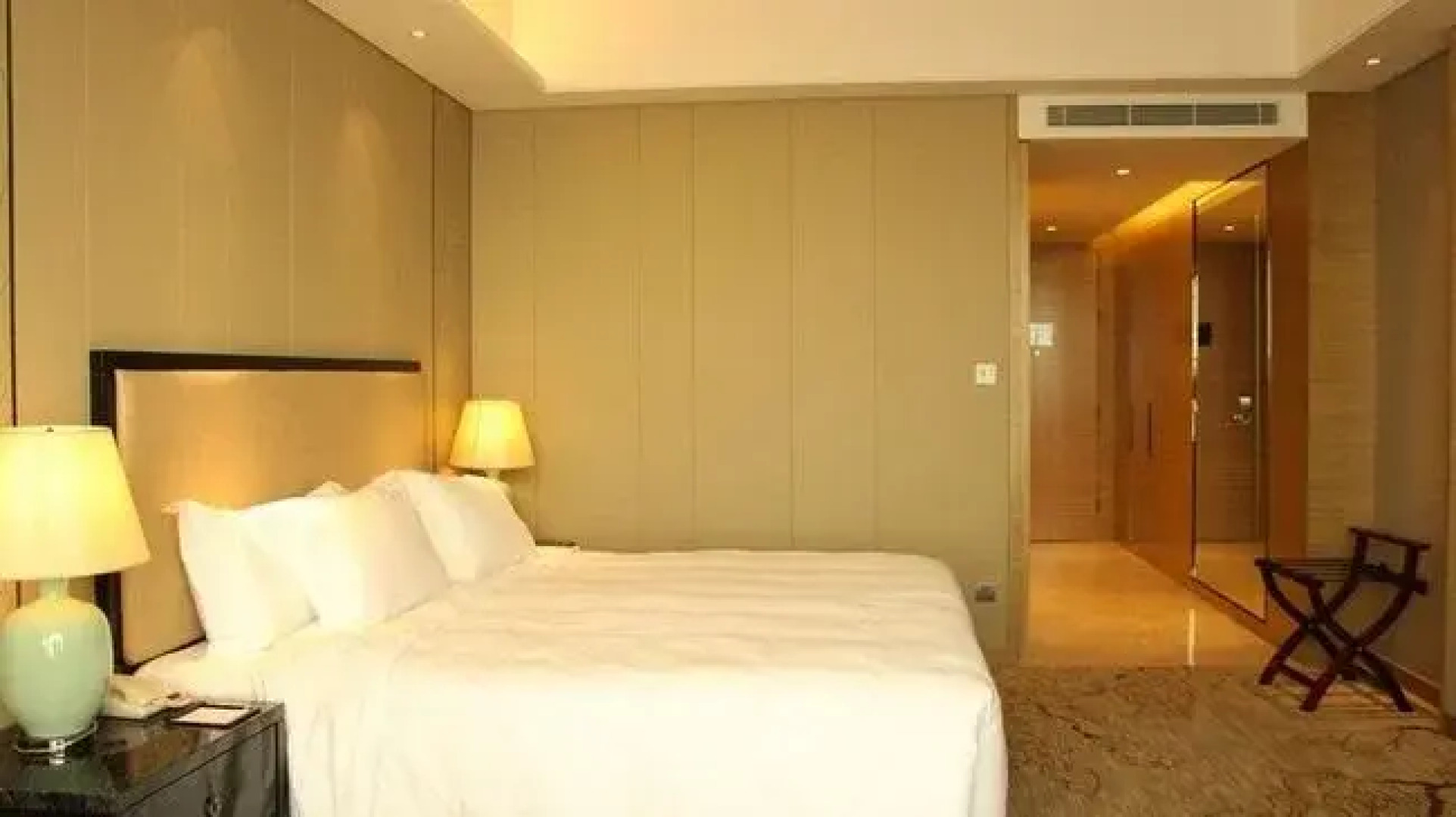 Grand Square Hotel Wuhu