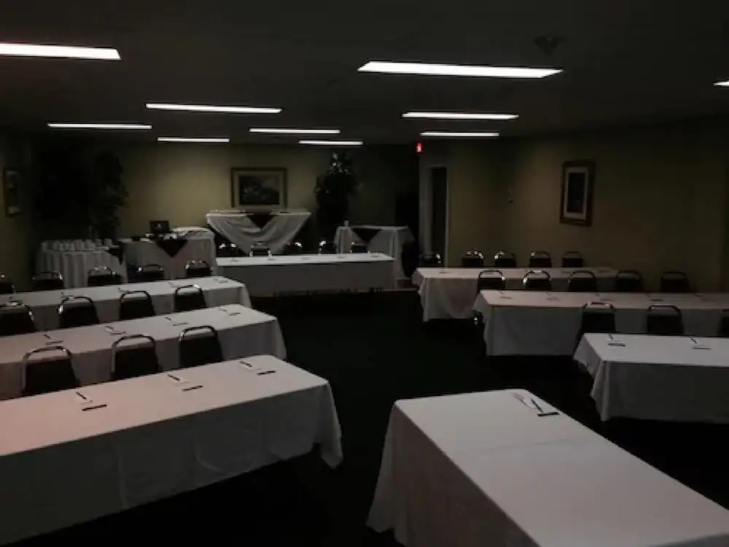 McIntosh Country Inn & Conference Centre in Canada