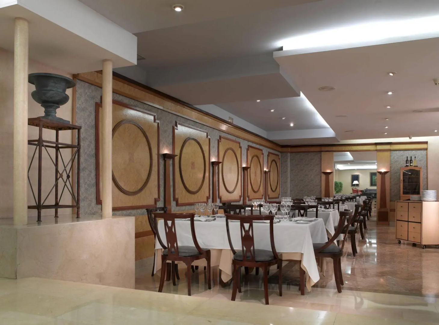 Hotel Macià Alfaros