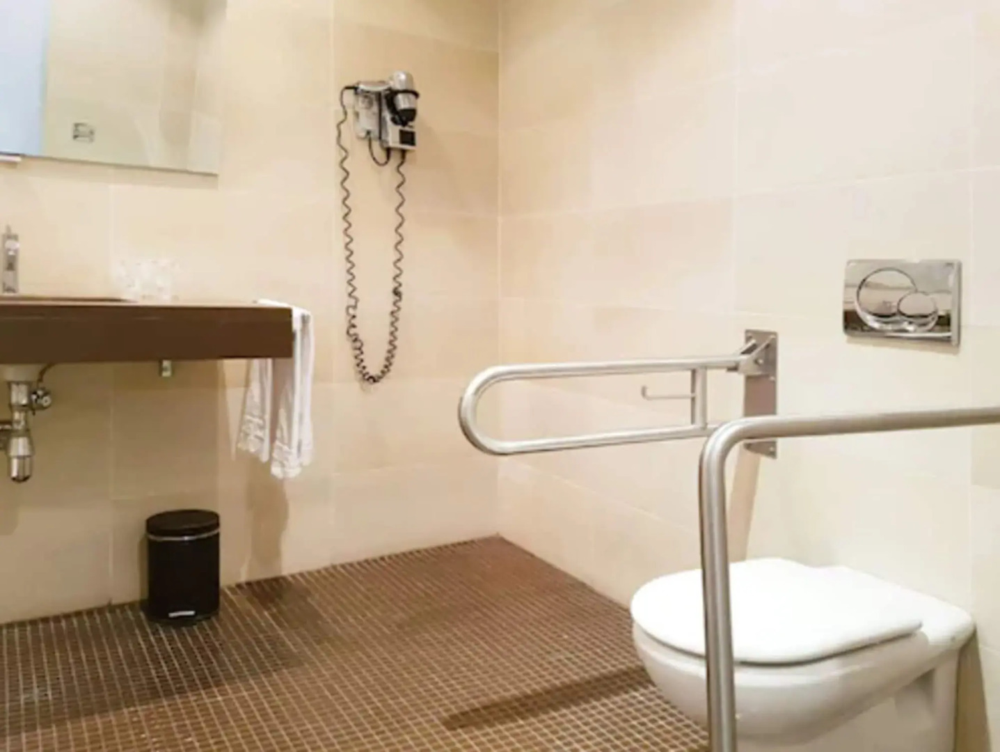 Отель Ramblas Internacional