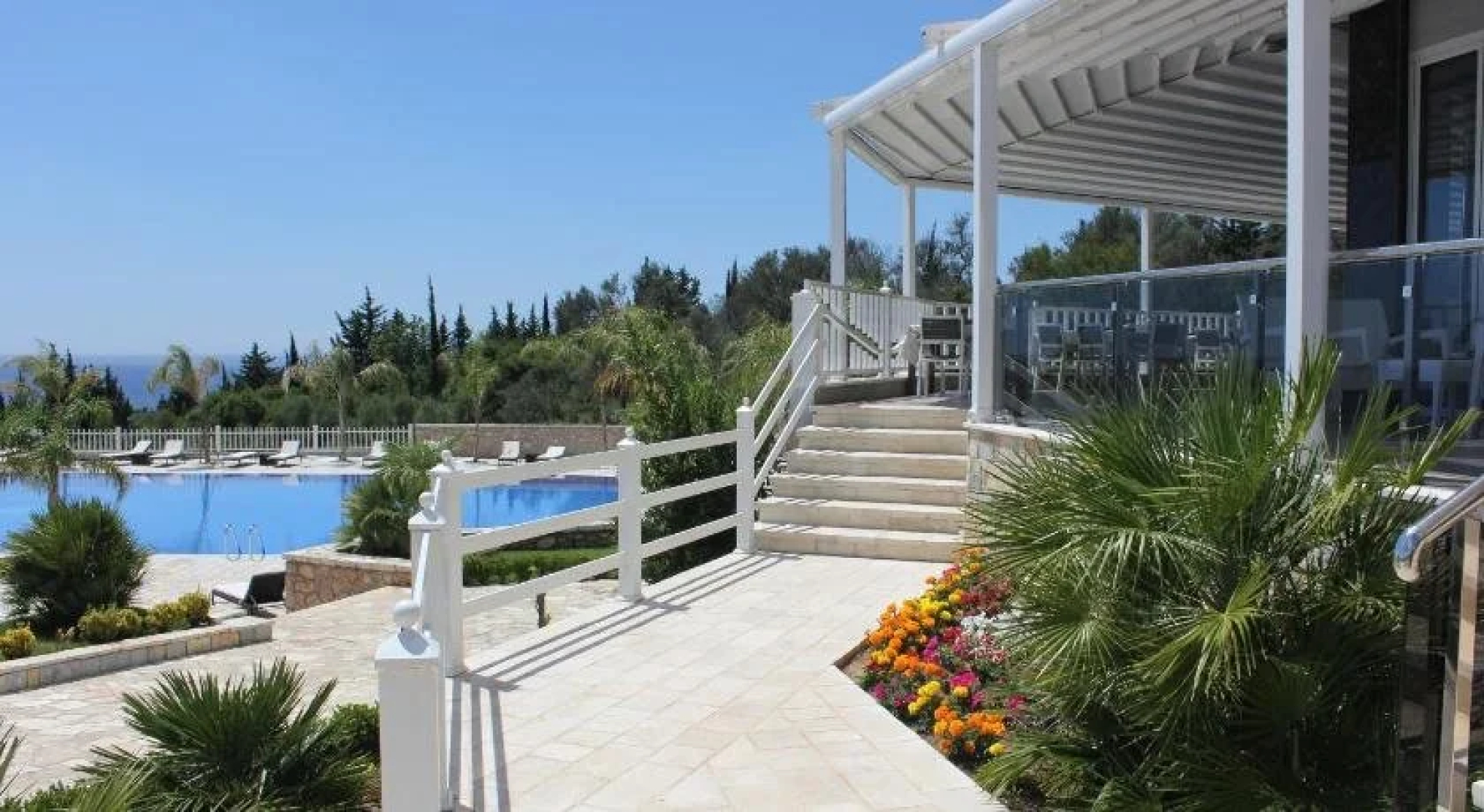 Elysium Hotel
