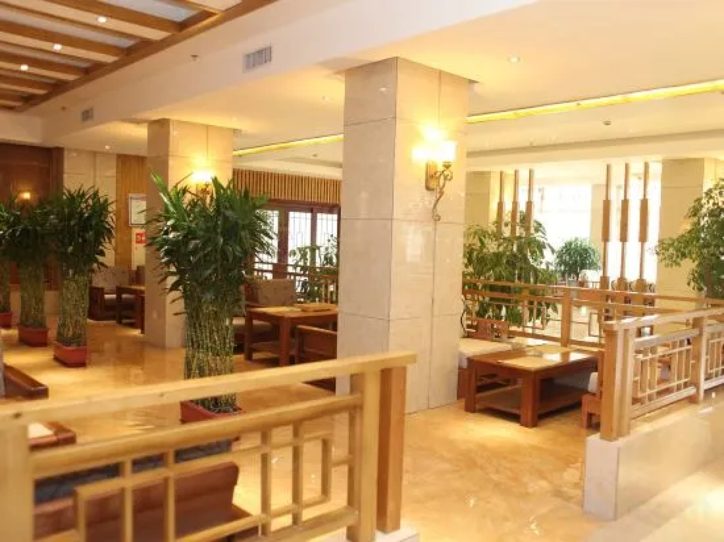 Mingmen Hotel