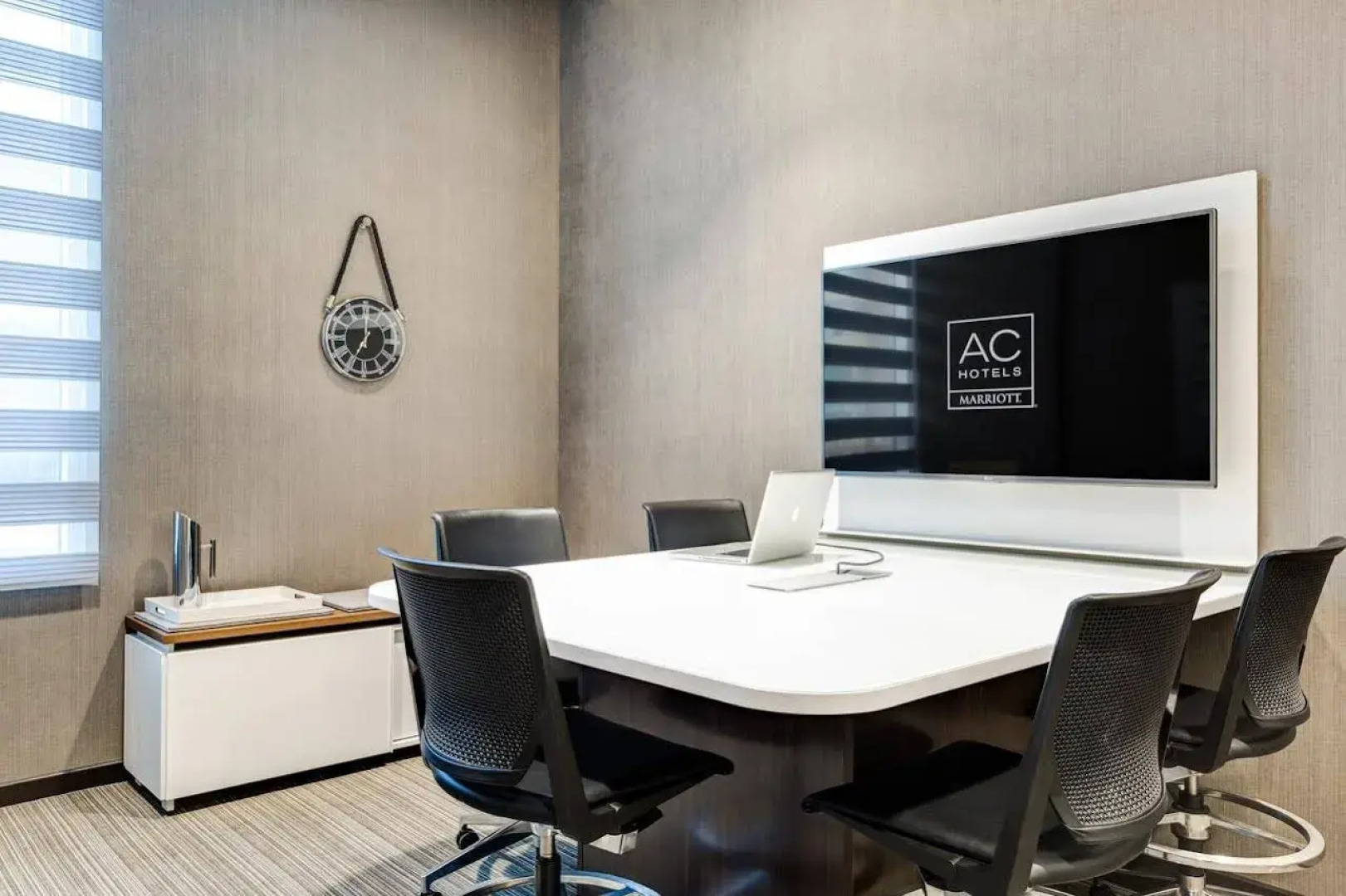 AC Hotel by Marriott National Harbor Washington, D.C. Area