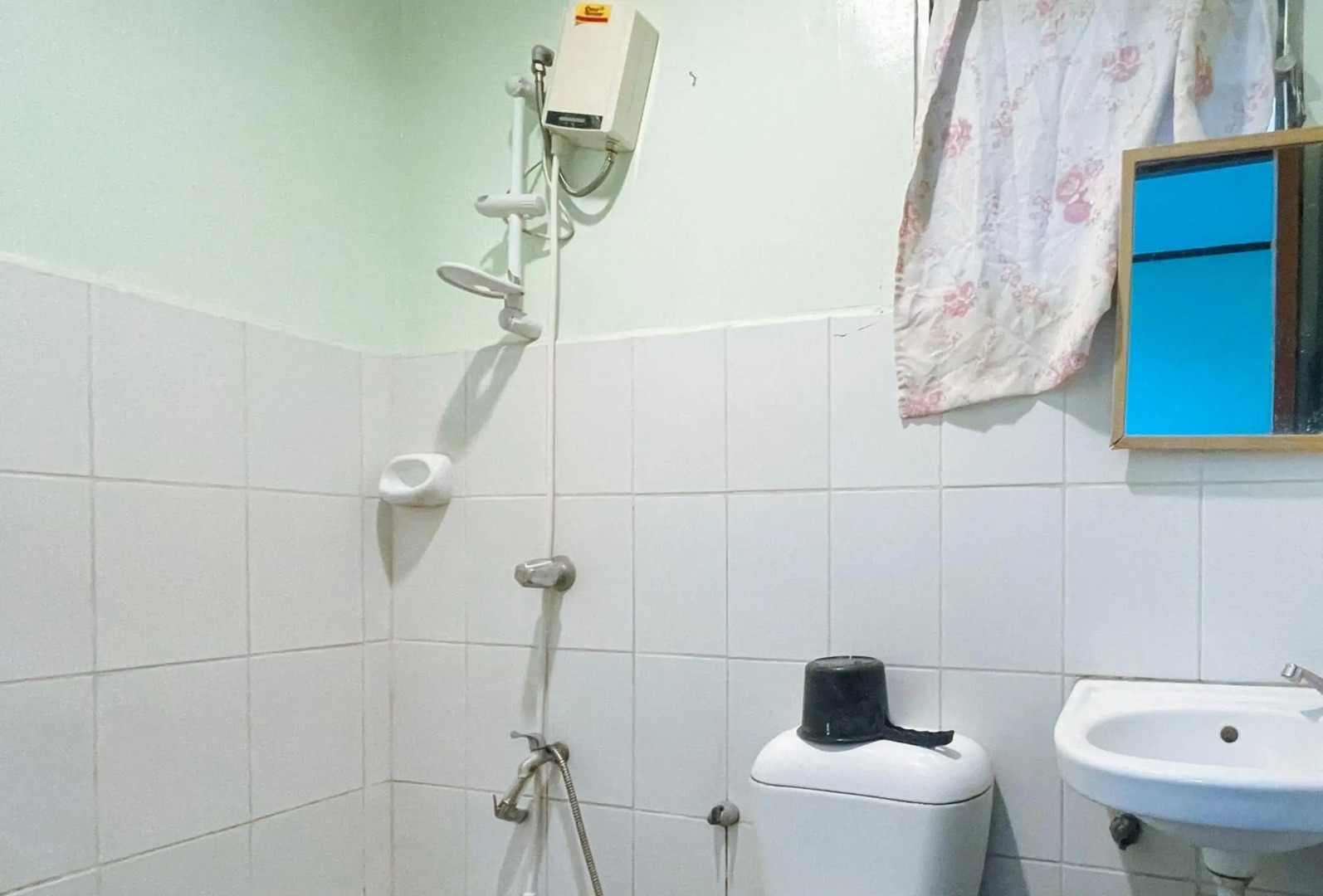 Maanyag Pension House