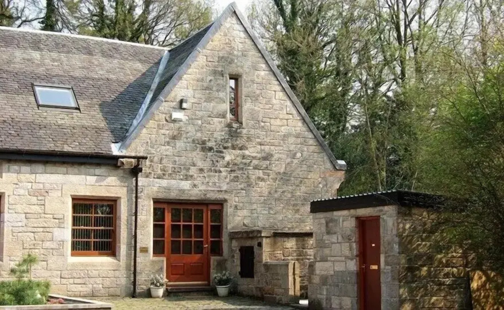 Auchenheglish Lodges - The Stables