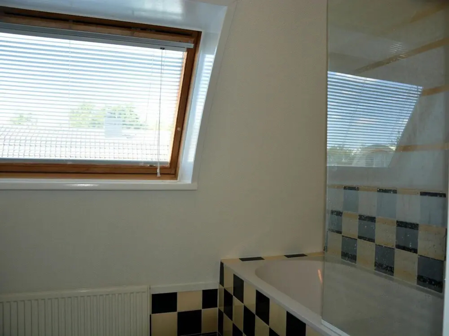 Serene Holiday Home in Noordwijk with Terrace