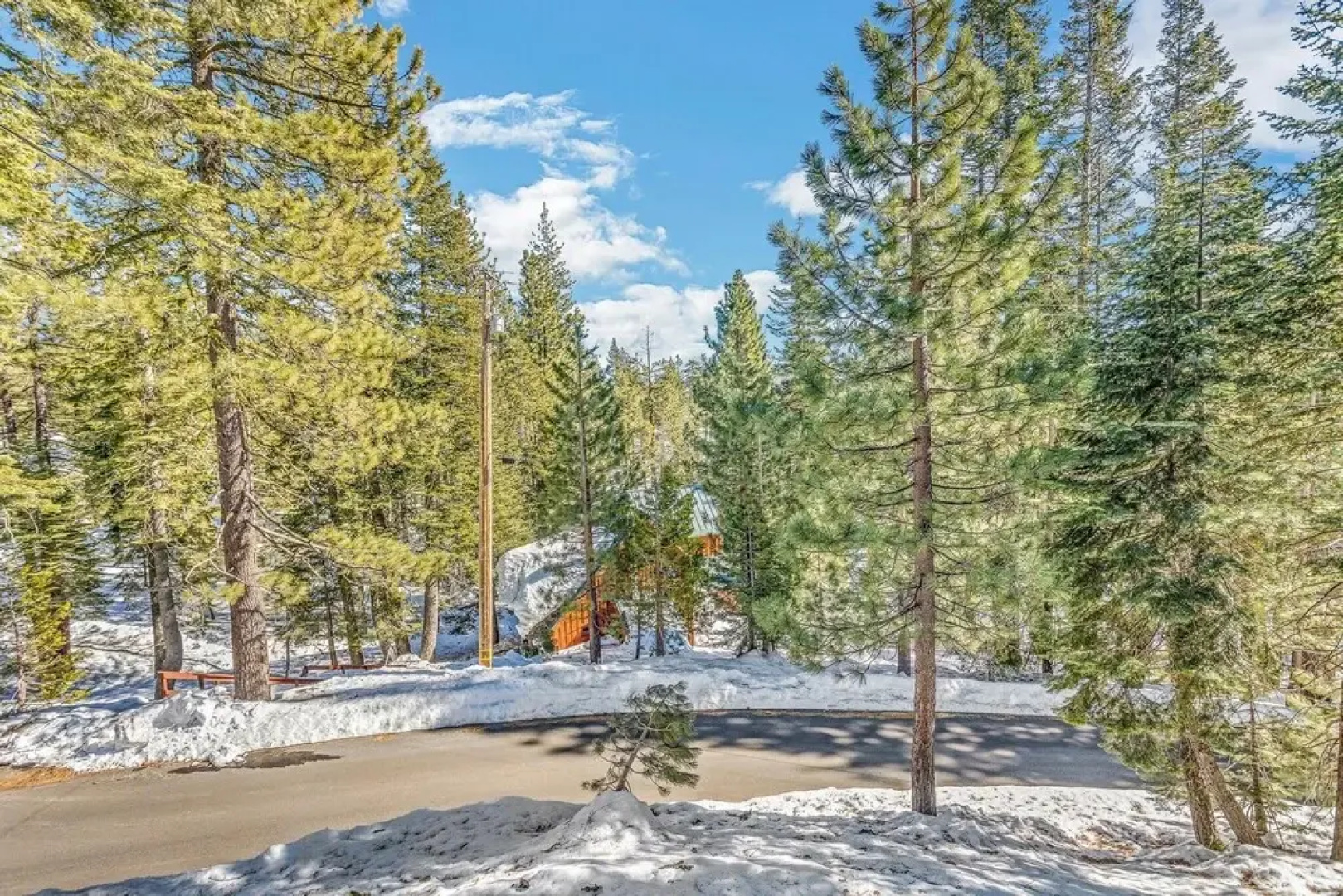 Rustic Custom Built Cabin w/ Hot Tub & Sauna SK#33 by Bear Valley Vacation Rentals