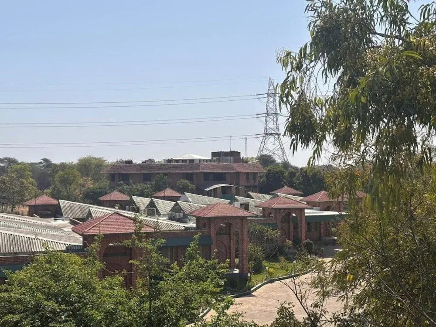 Swapanlok Farms And Resorts