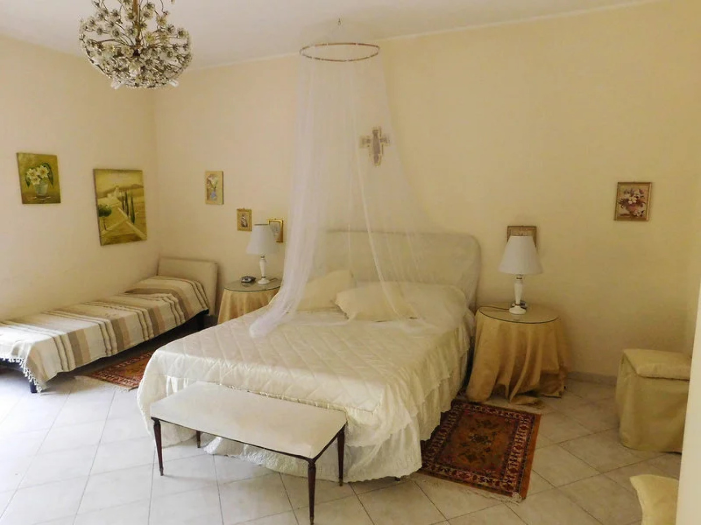 Gelso Bianco - Three Bedroom