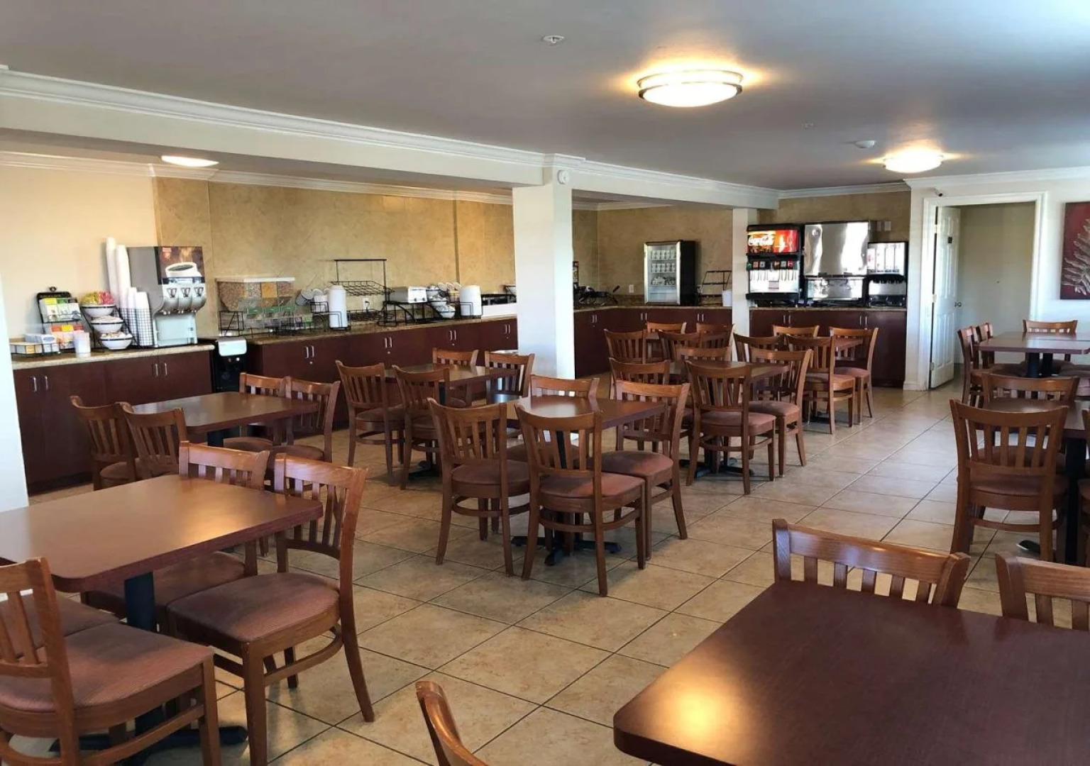 Lompoc Valley Inn & Suites
