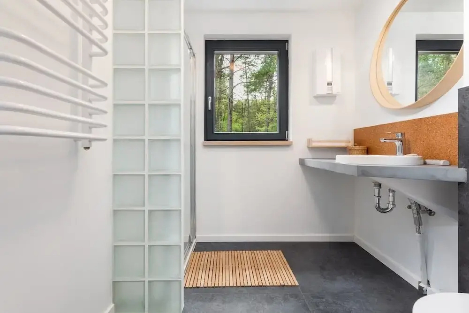 Holiday Home by Lake Wiselka Near Baltic Beach