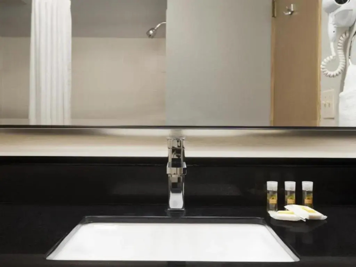 Days Inn Lacey Olympia Area