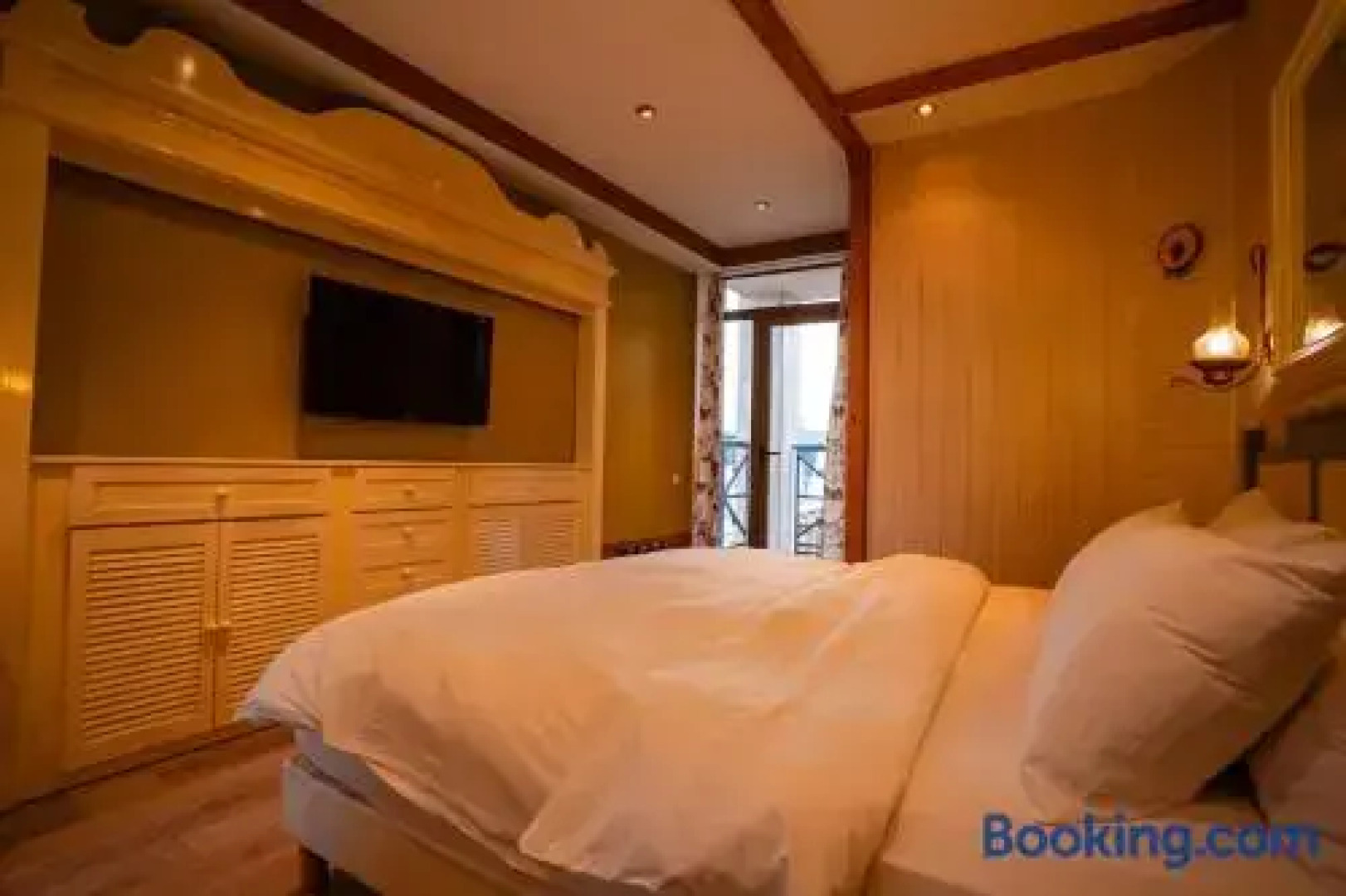 Piazza Boutique Hotel