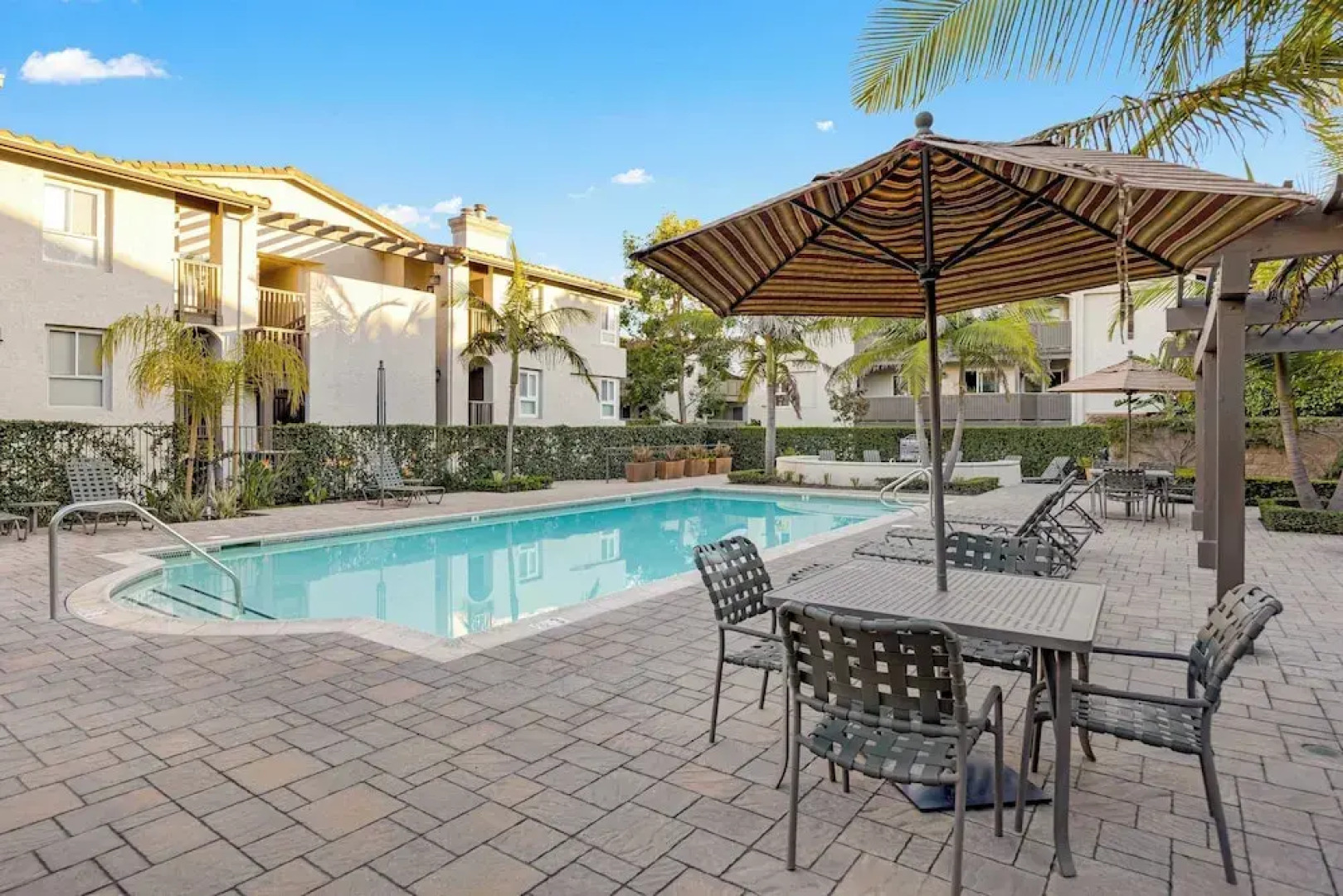 Coastal Retreat With Pool, Hot Tub, BBQ Patio & Minutes to Dana Point Harbor, Monarch Beach, Laguna Beach & Golf Courses Ritz Pointe Condo