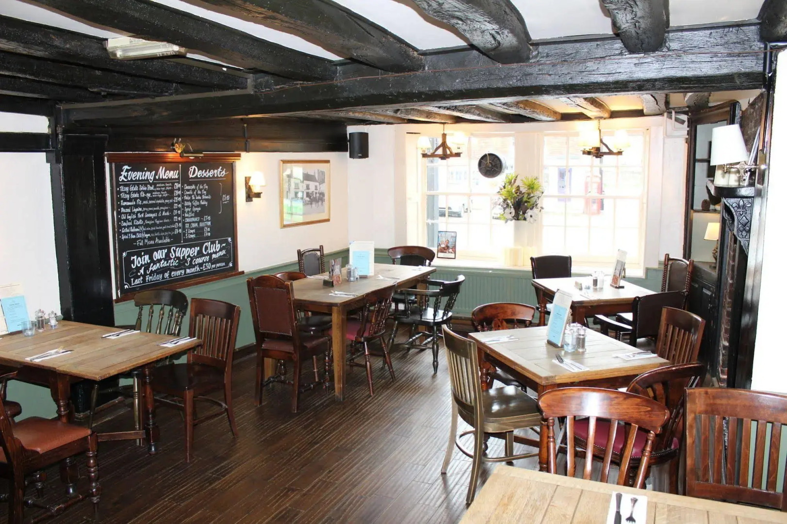 The Whyte Harte Hotel - Inn