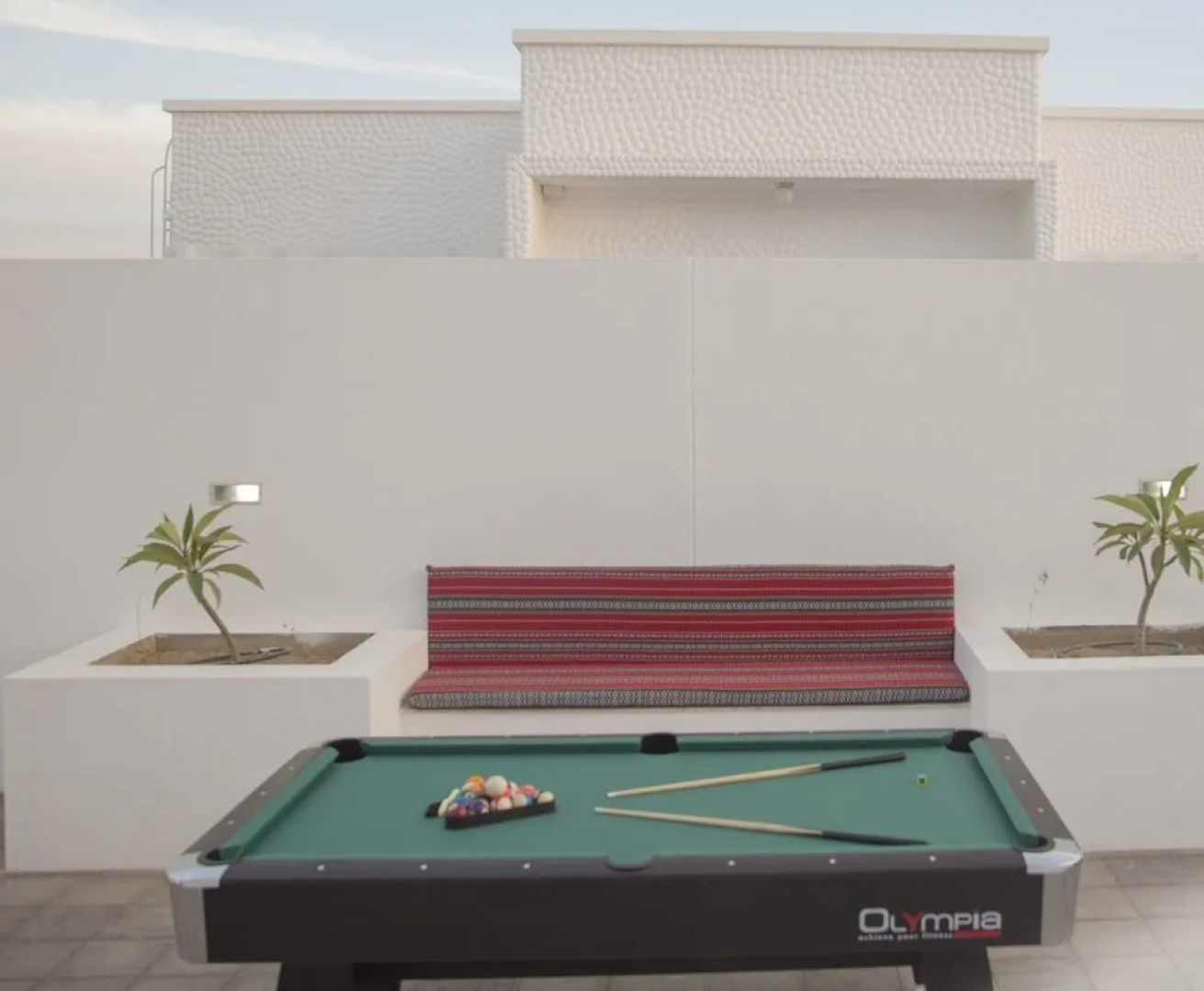 The Pool Villa - Tanuf