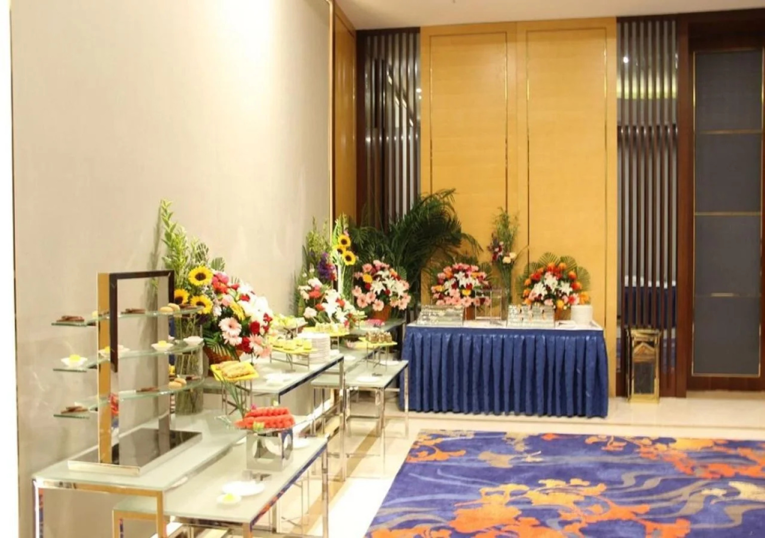 Gloria Plaza Hotel Qingdao