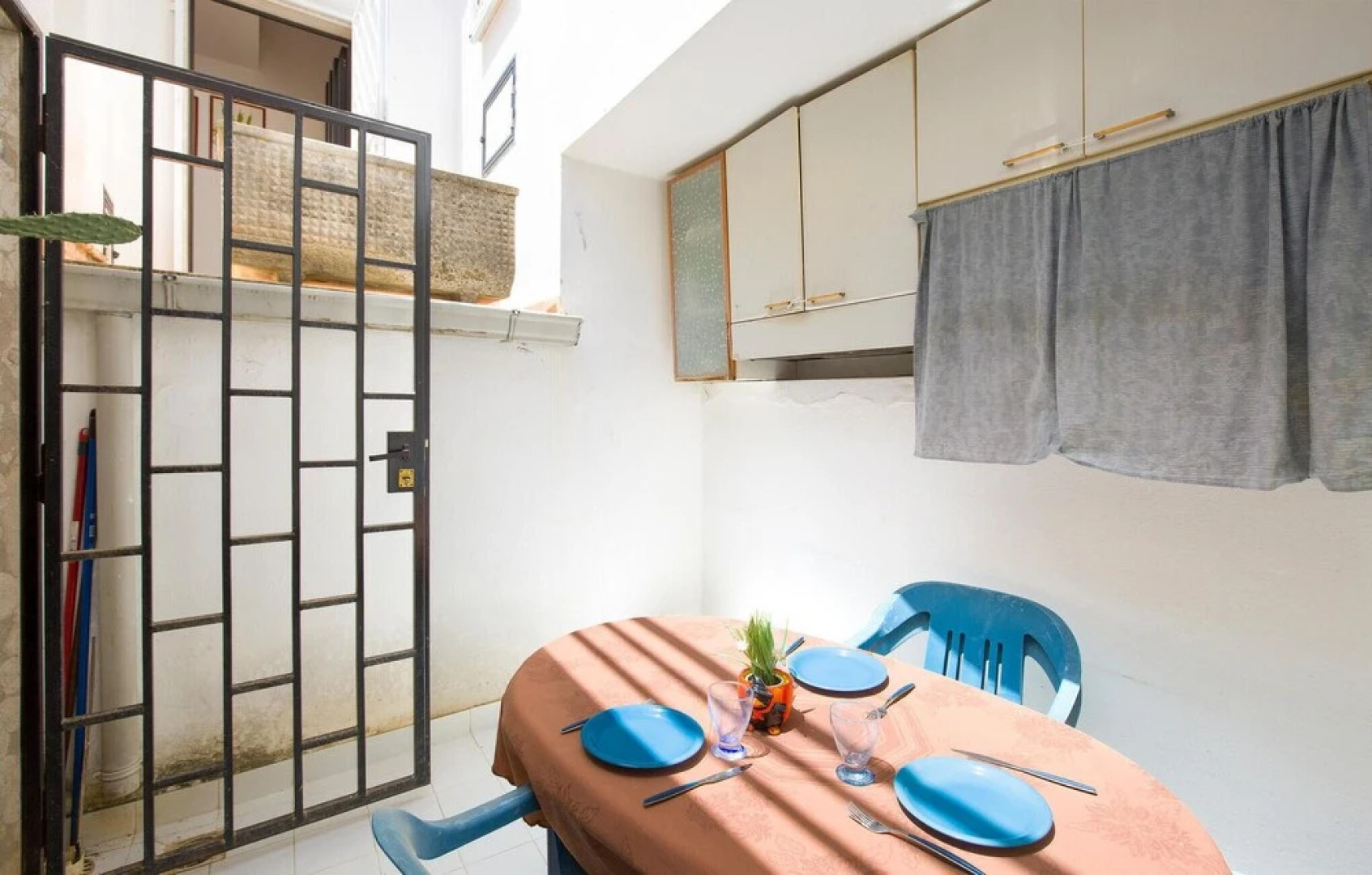 Stunning Home in Cetraro With 3 Bedrooms and Wifi