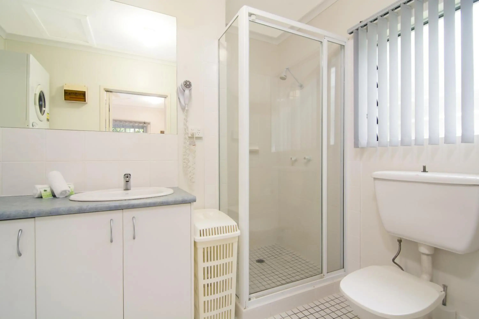 Port Douglas Outrigger Holiday Apartments