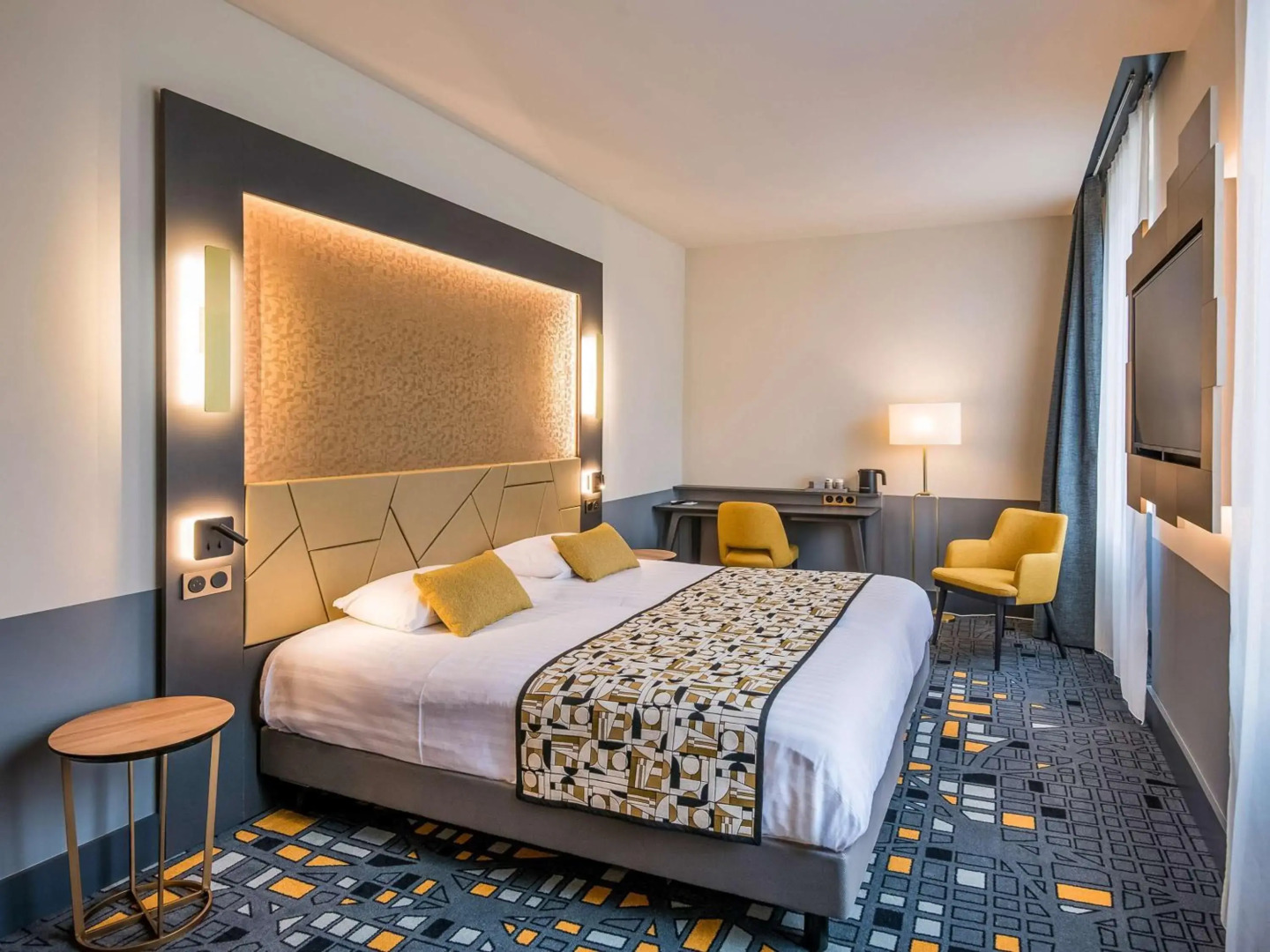 Mercure Rodez Cathedrale