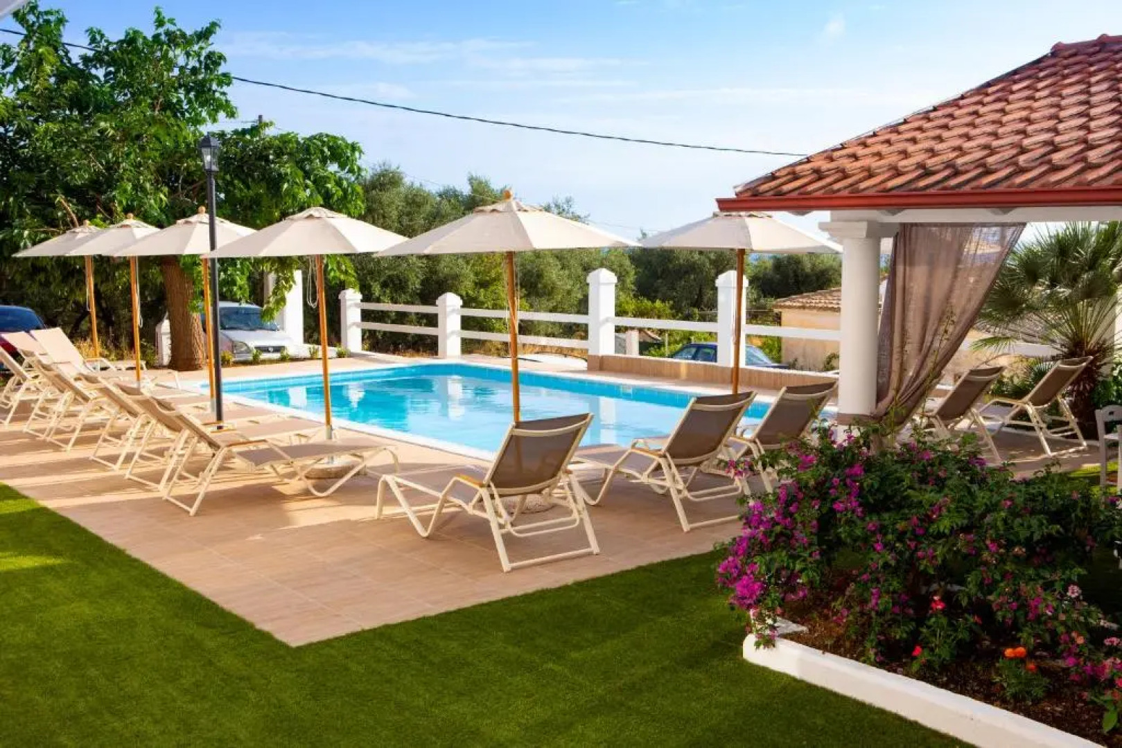 Caretta - Caretta Hotel