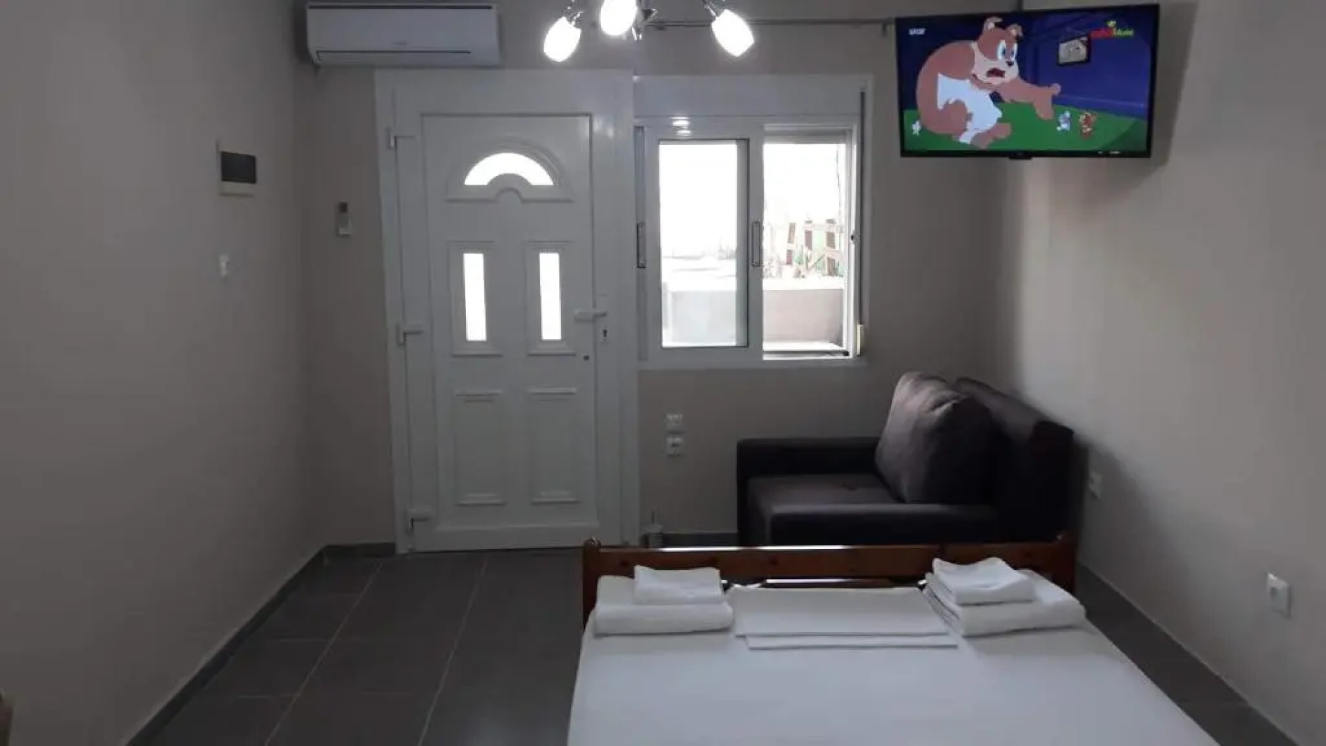 Stathoris Deluxe Studio