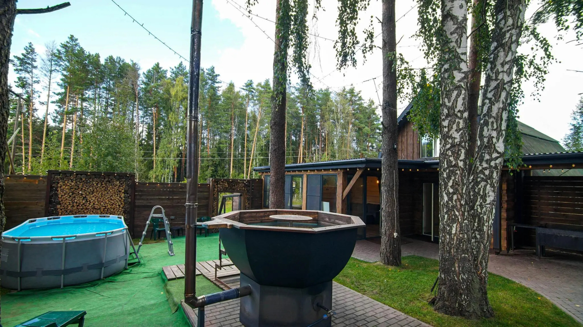 Загородный клуб Светлояр