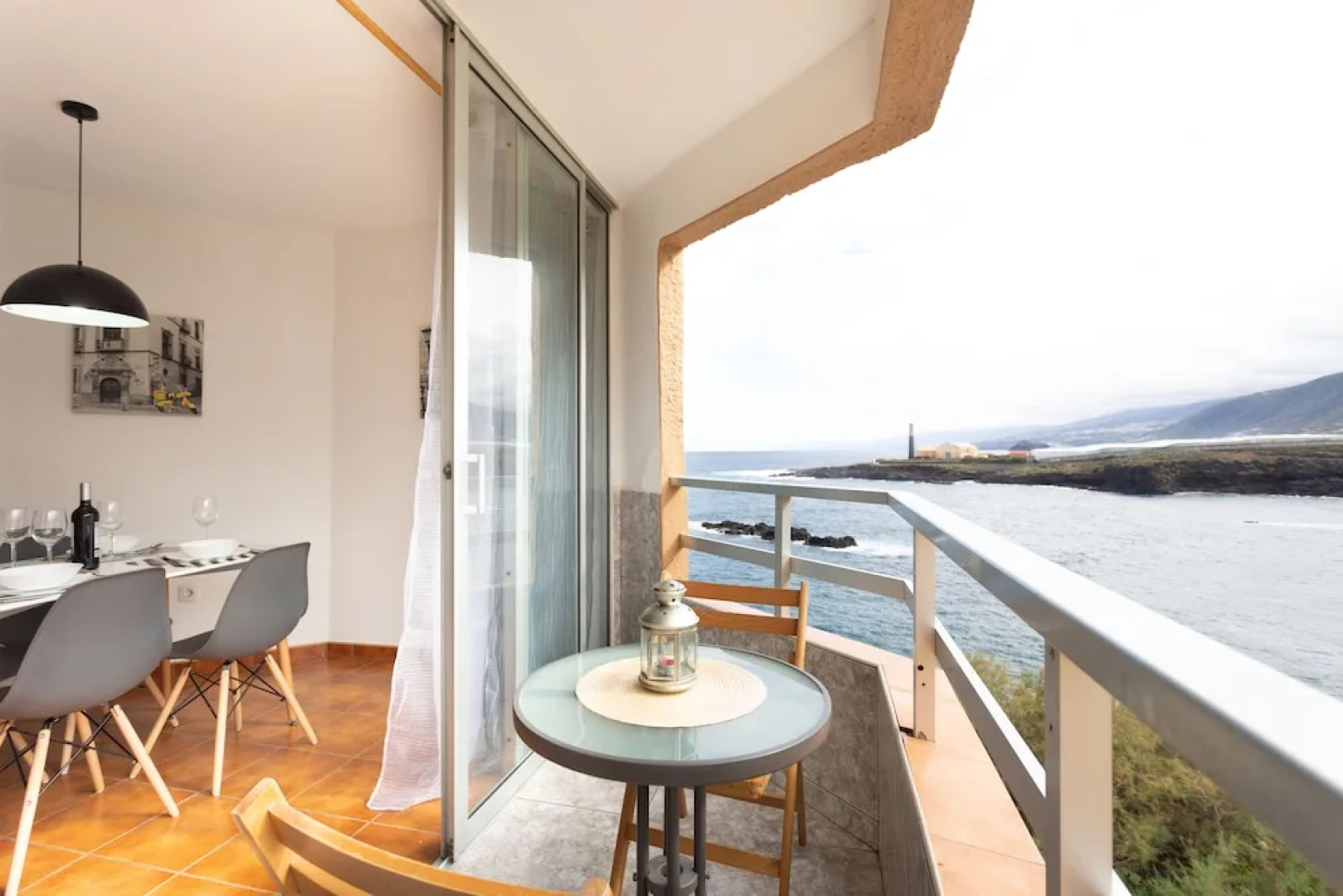 Los Silos Frontline with pool