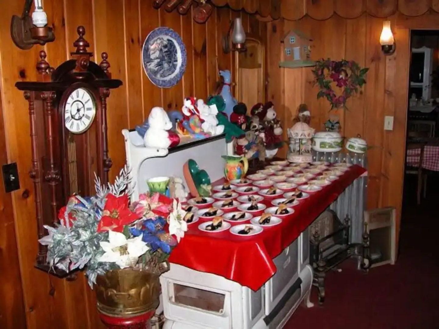 Colonial inn