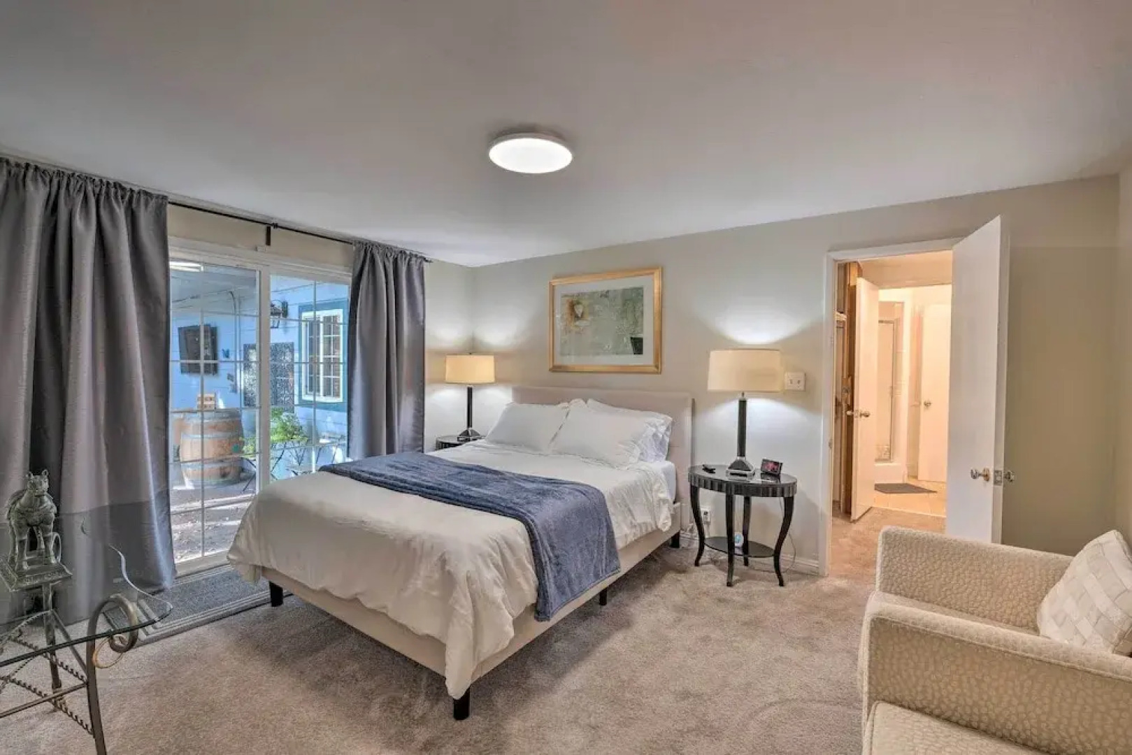 Spacious Wine Country Home: 1 Mi to Downtown Lodi!