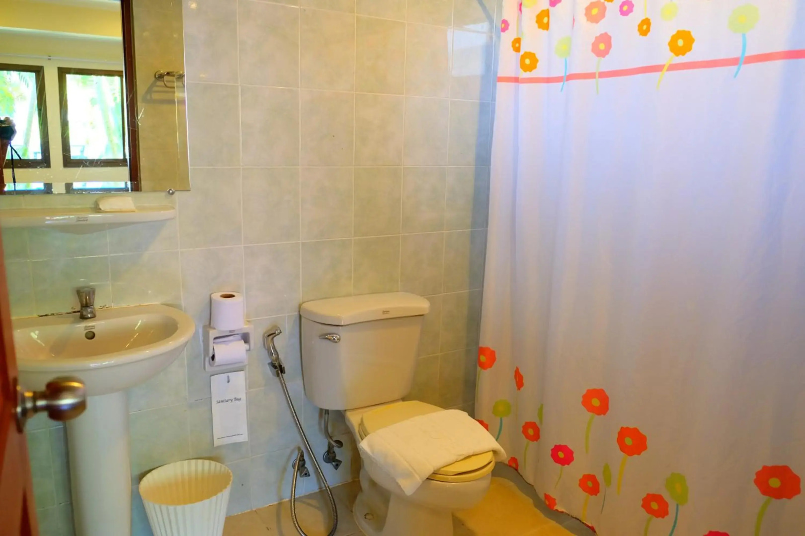 New Travel Beach Resort